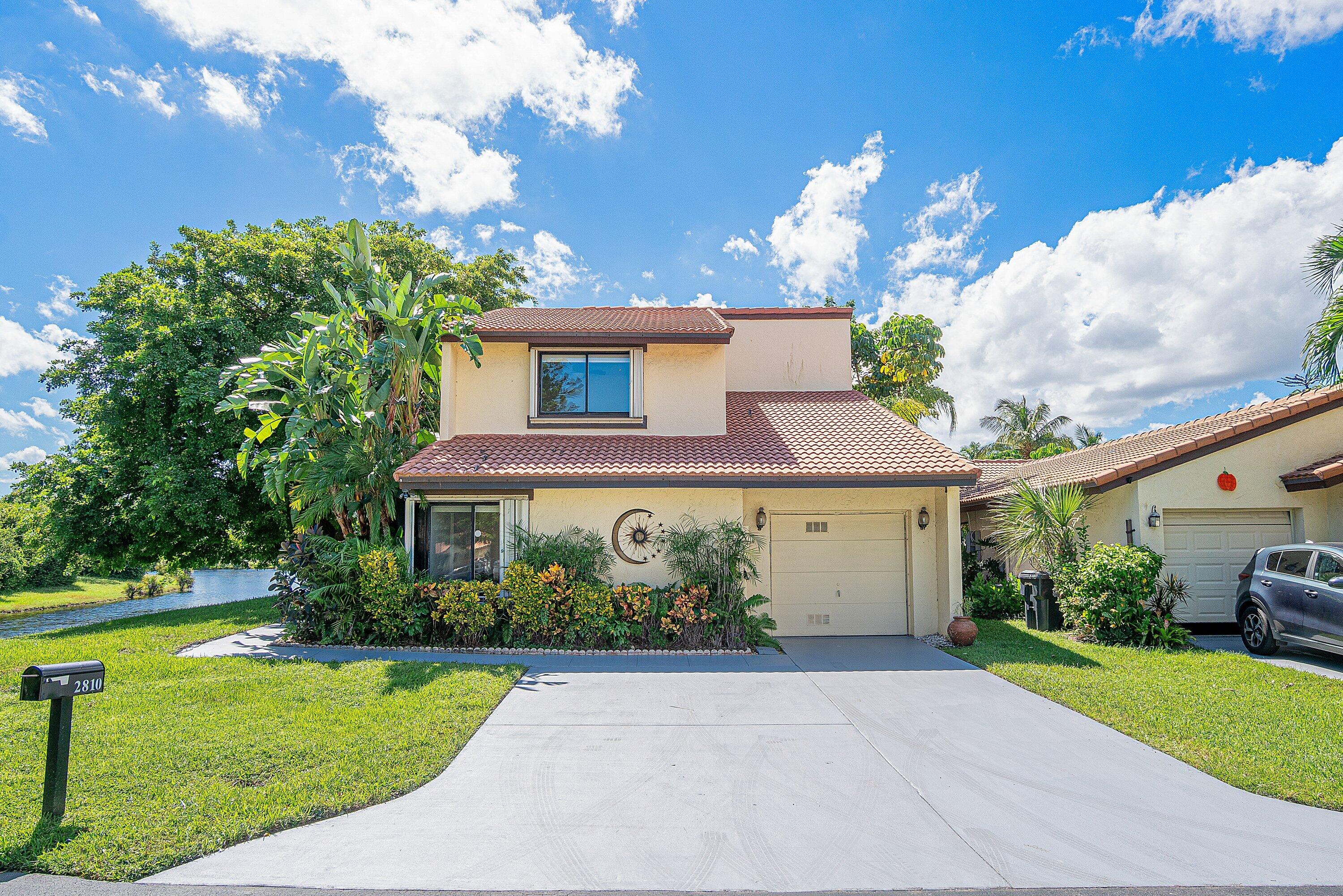 2810 Sand Pines Court — photo