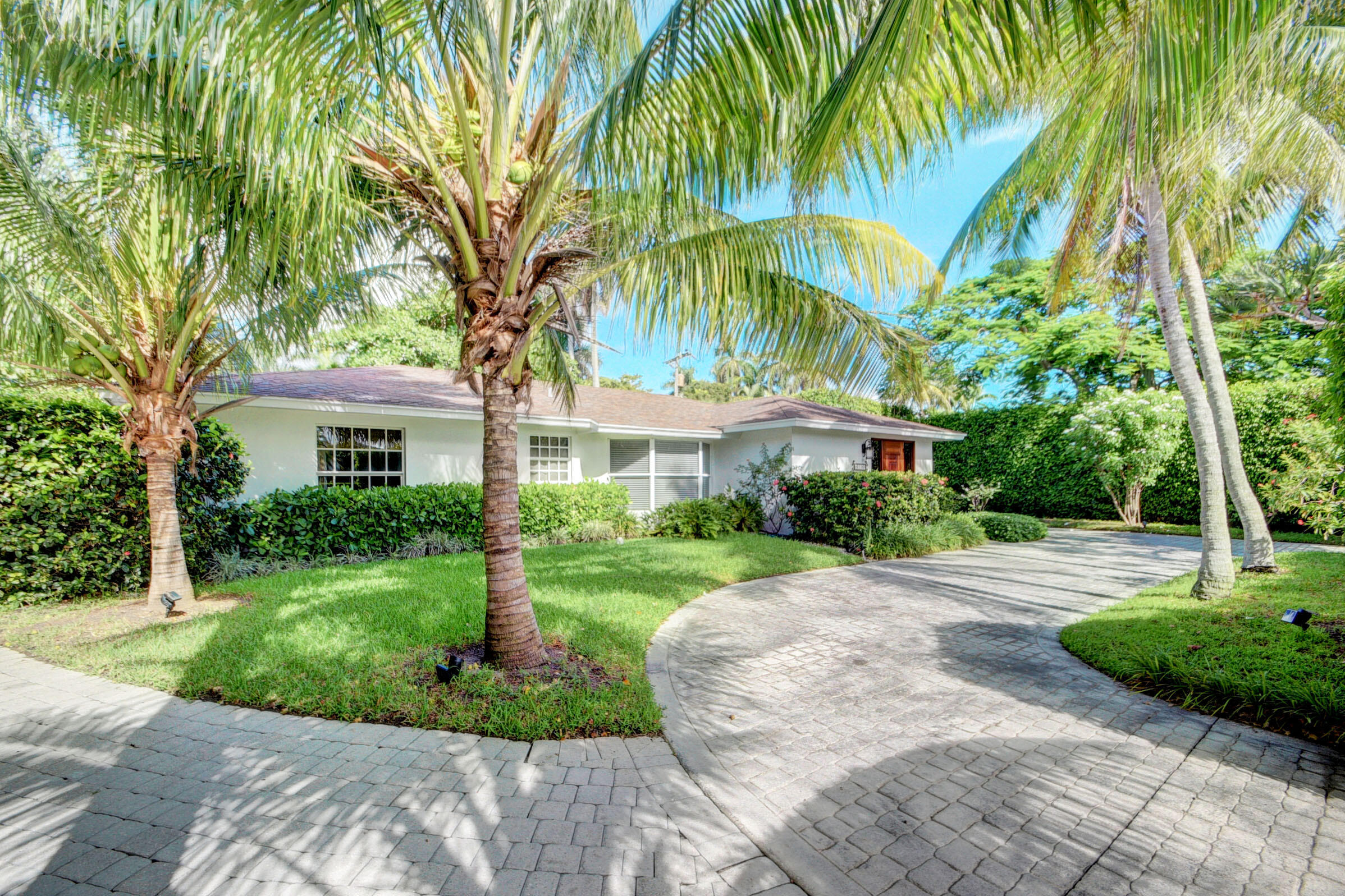 6110 Ridge Lane — photo