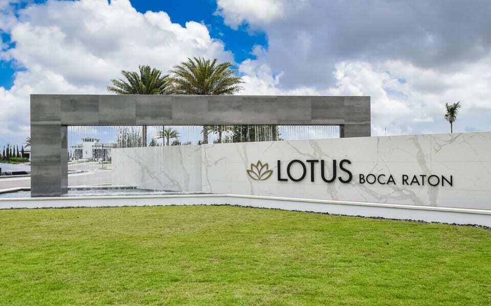 8227 Oceanus Drive — photo