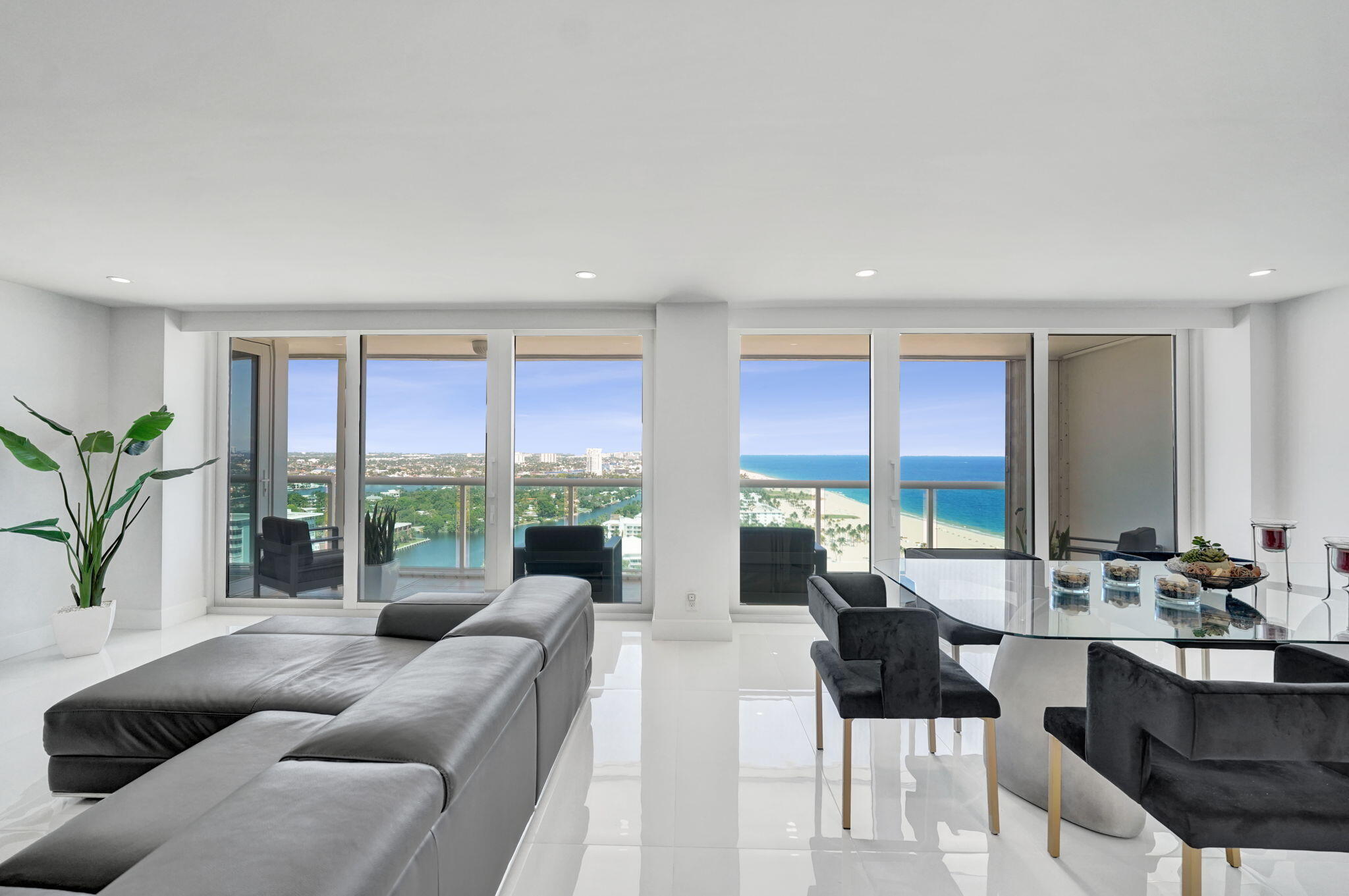 2100 S Ocean Lane Unit 2409 — photo