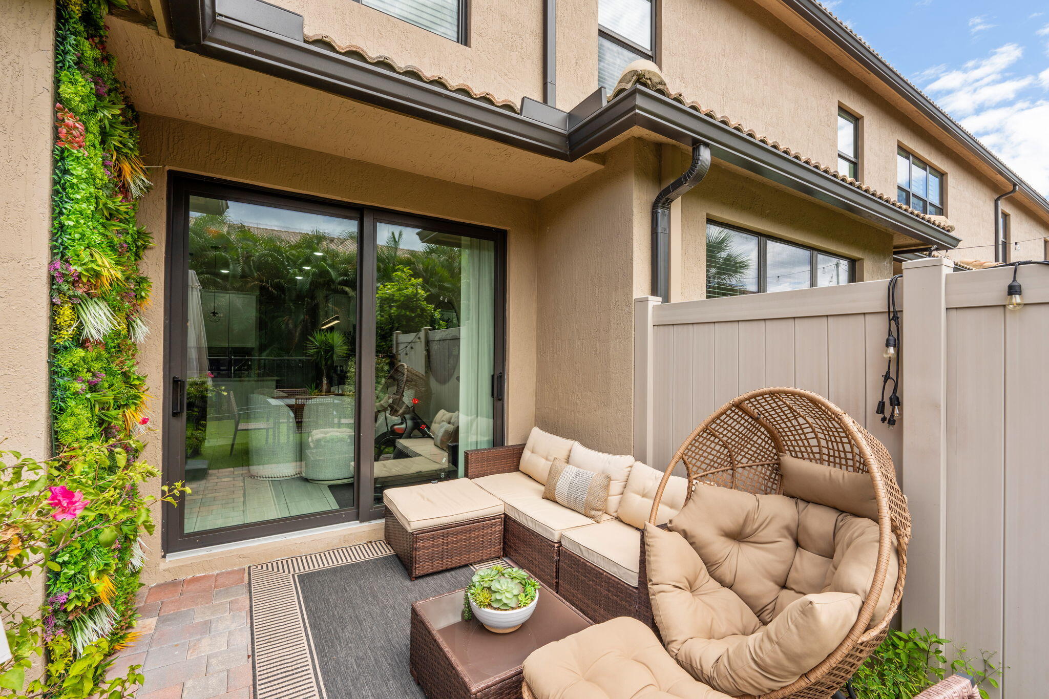 8210 Tailshot Court — photo