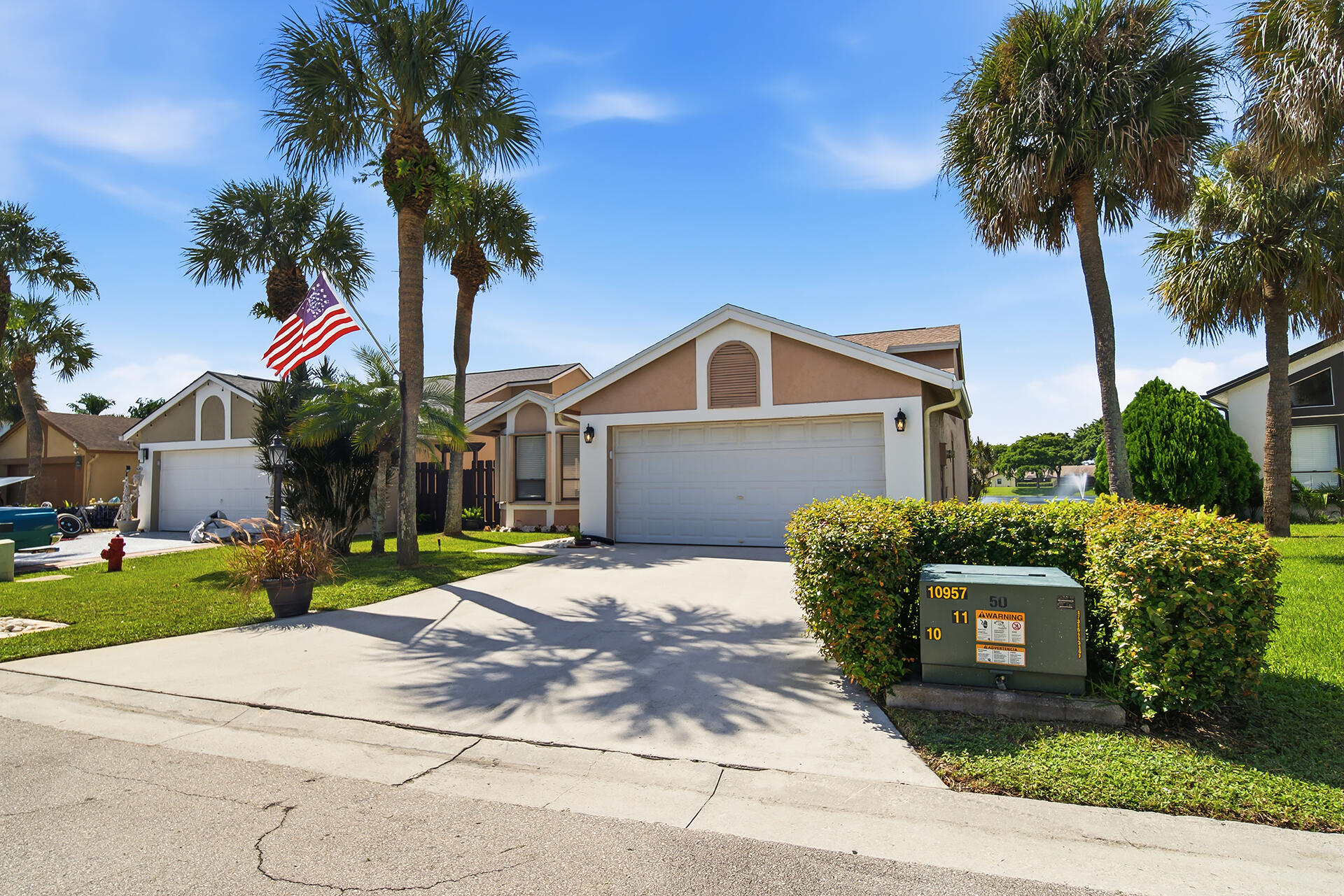 8594 Jared Way, Boca Raton, FL 33433 — photo 2