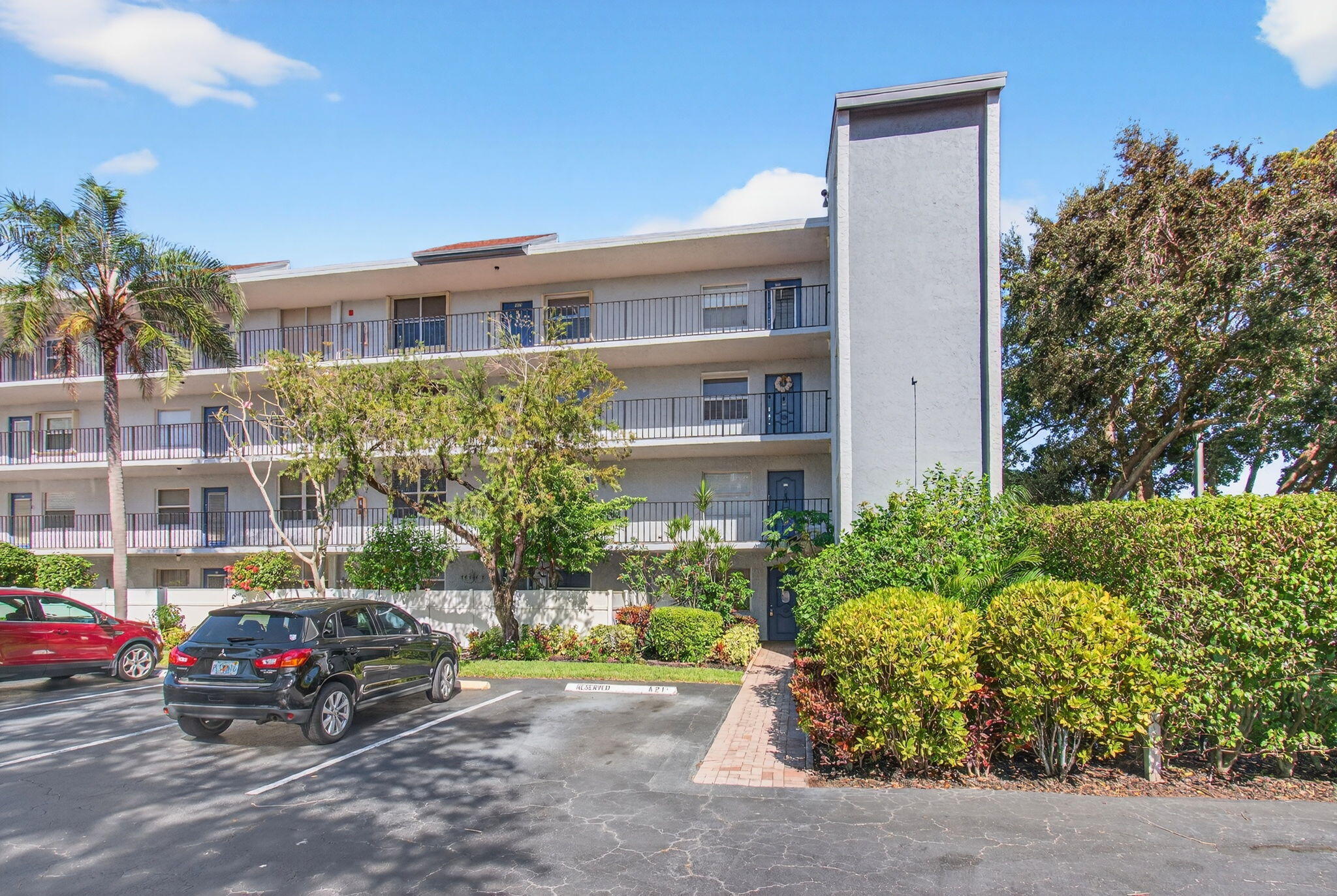 14701 Cumberland Drive Unit 1080 — photo