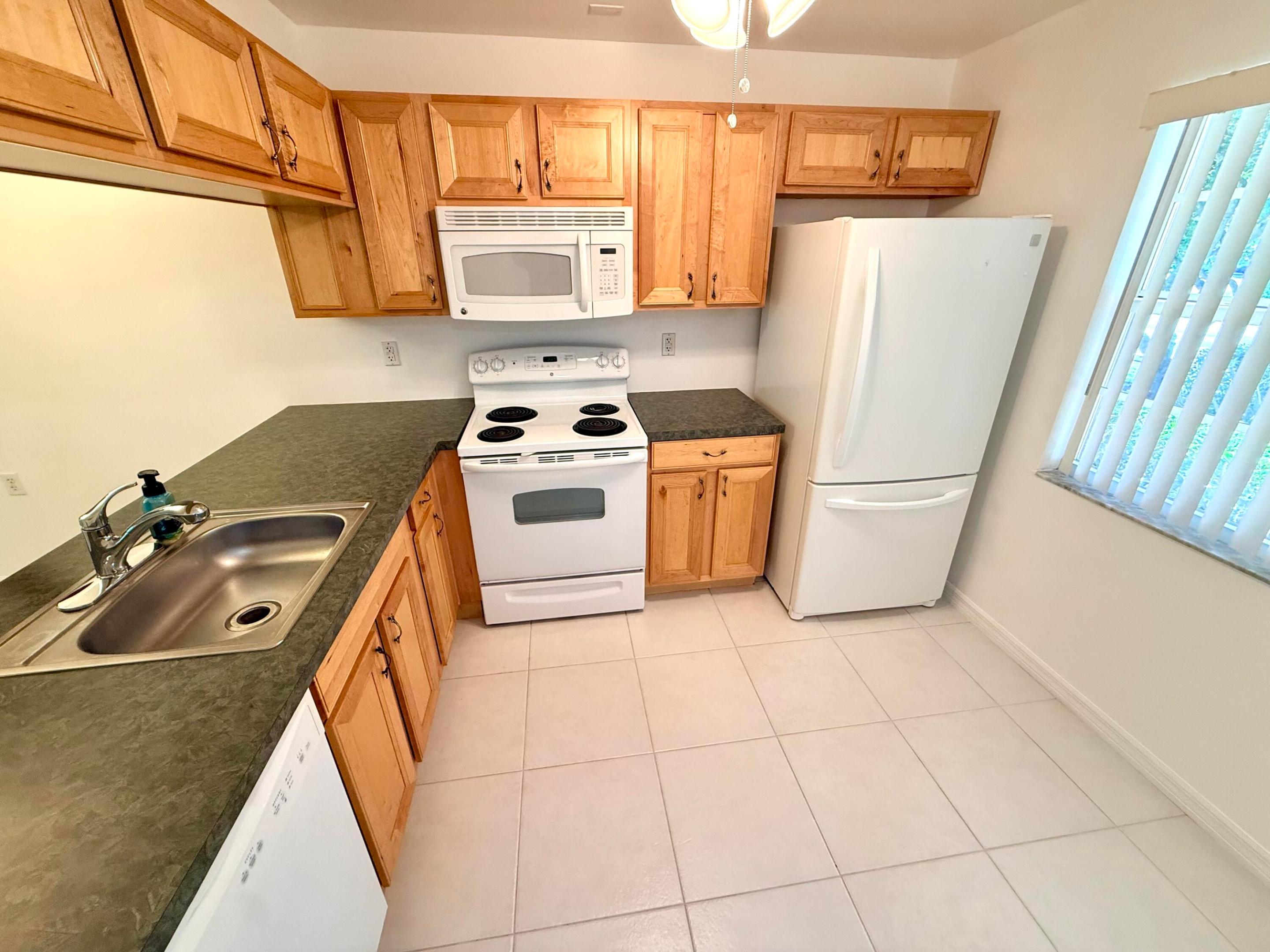 1105 Bahama Bend Unit B1 — photo