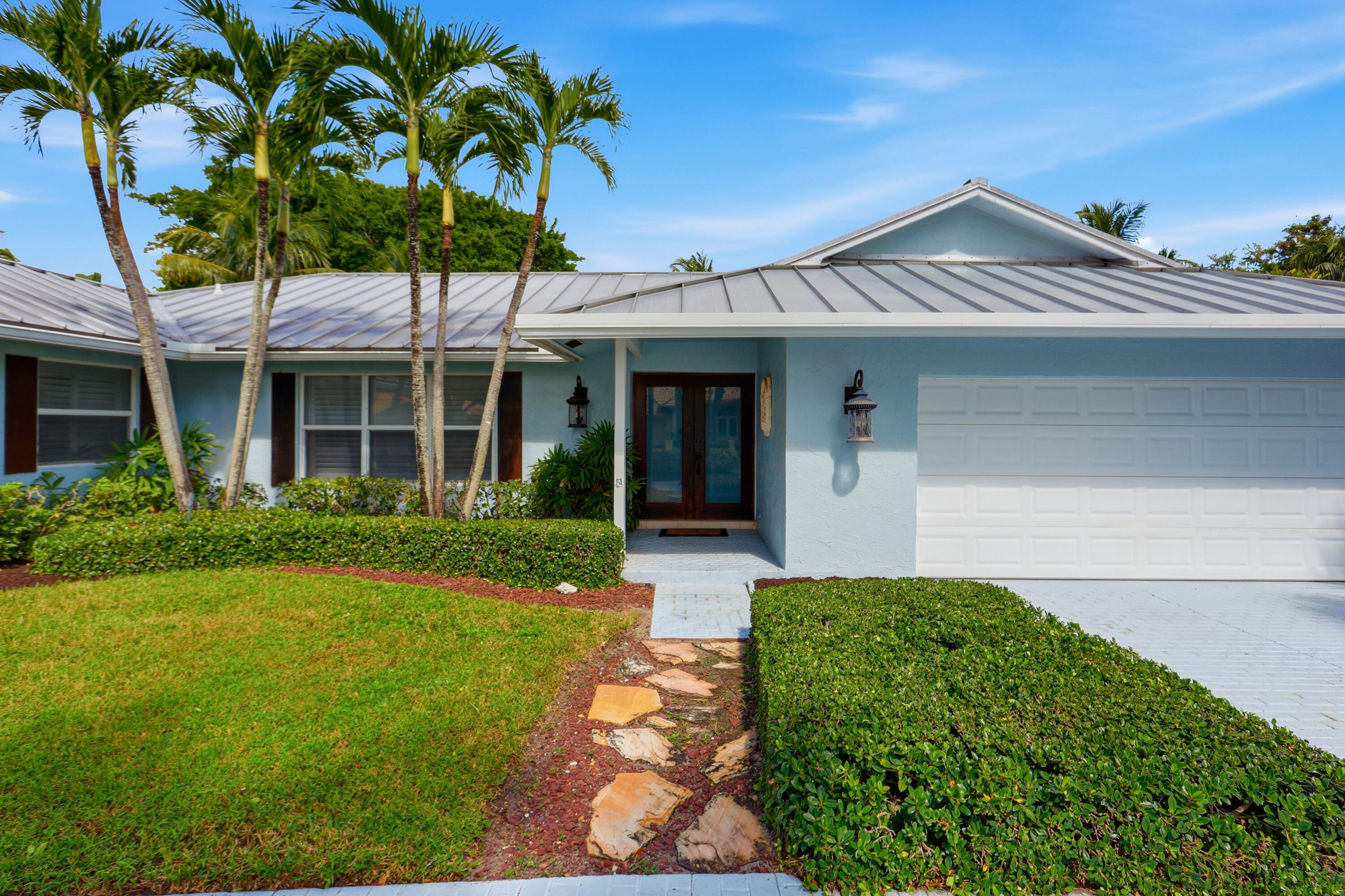 2919 Banyan Blvd Circle NW — photo