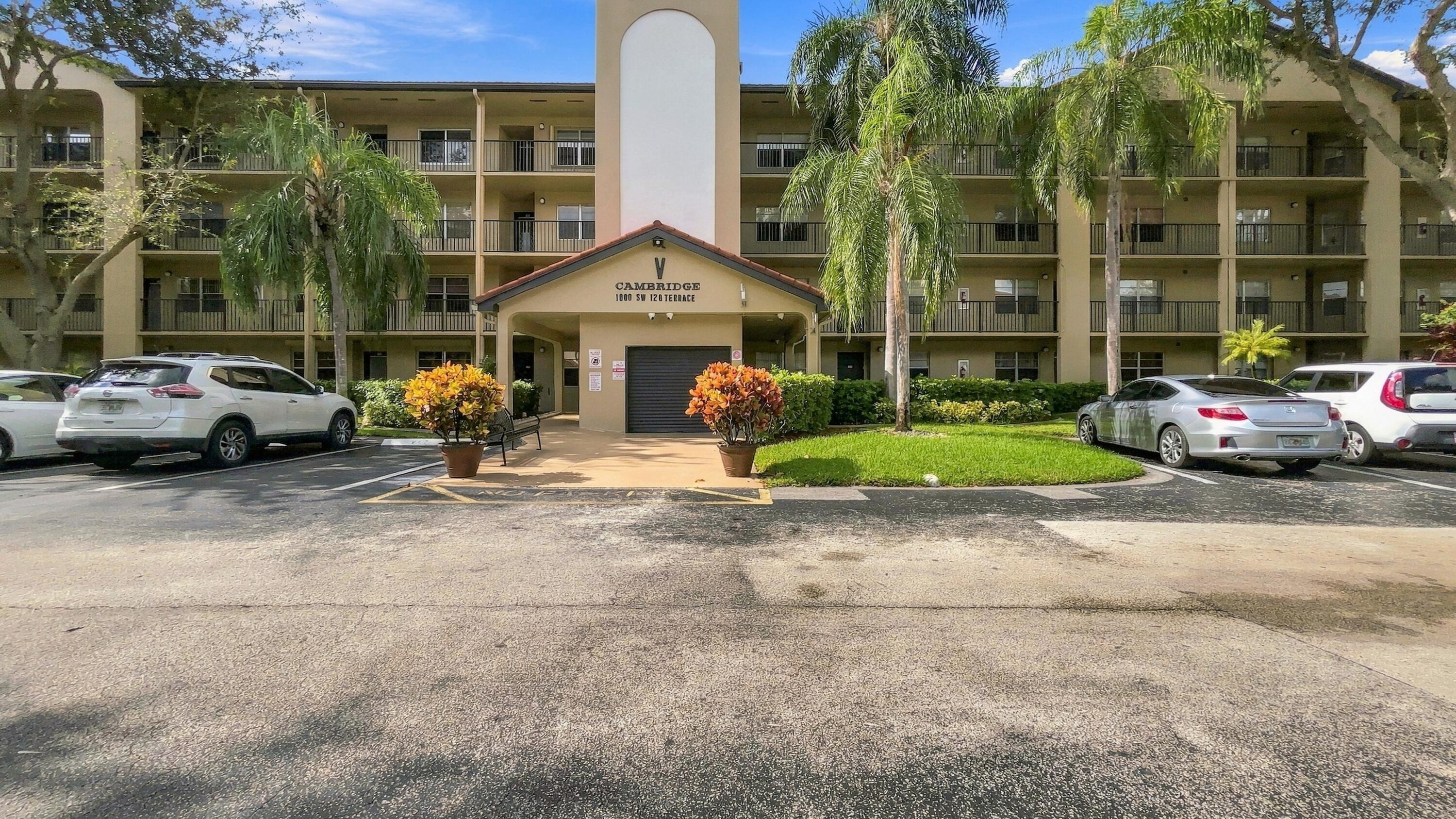 1000 SW 128th Terrace Unit 410V — photo