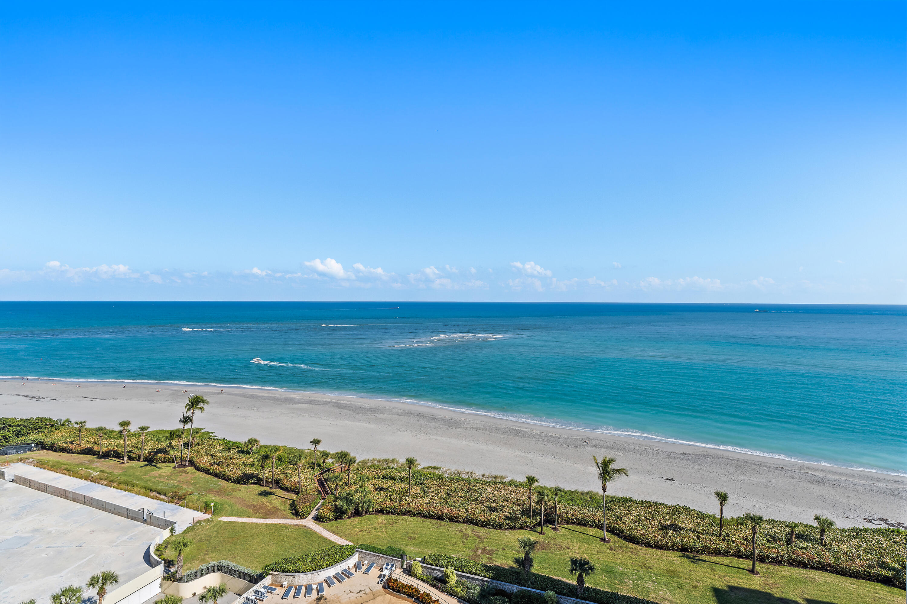 300 Ocean Trail Way — photo