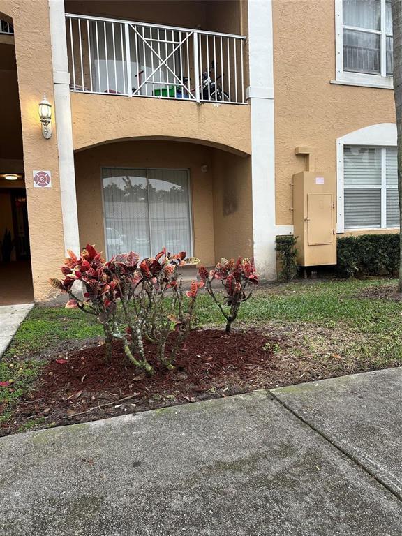 5570 NW 61st Street Unit 919 — photo