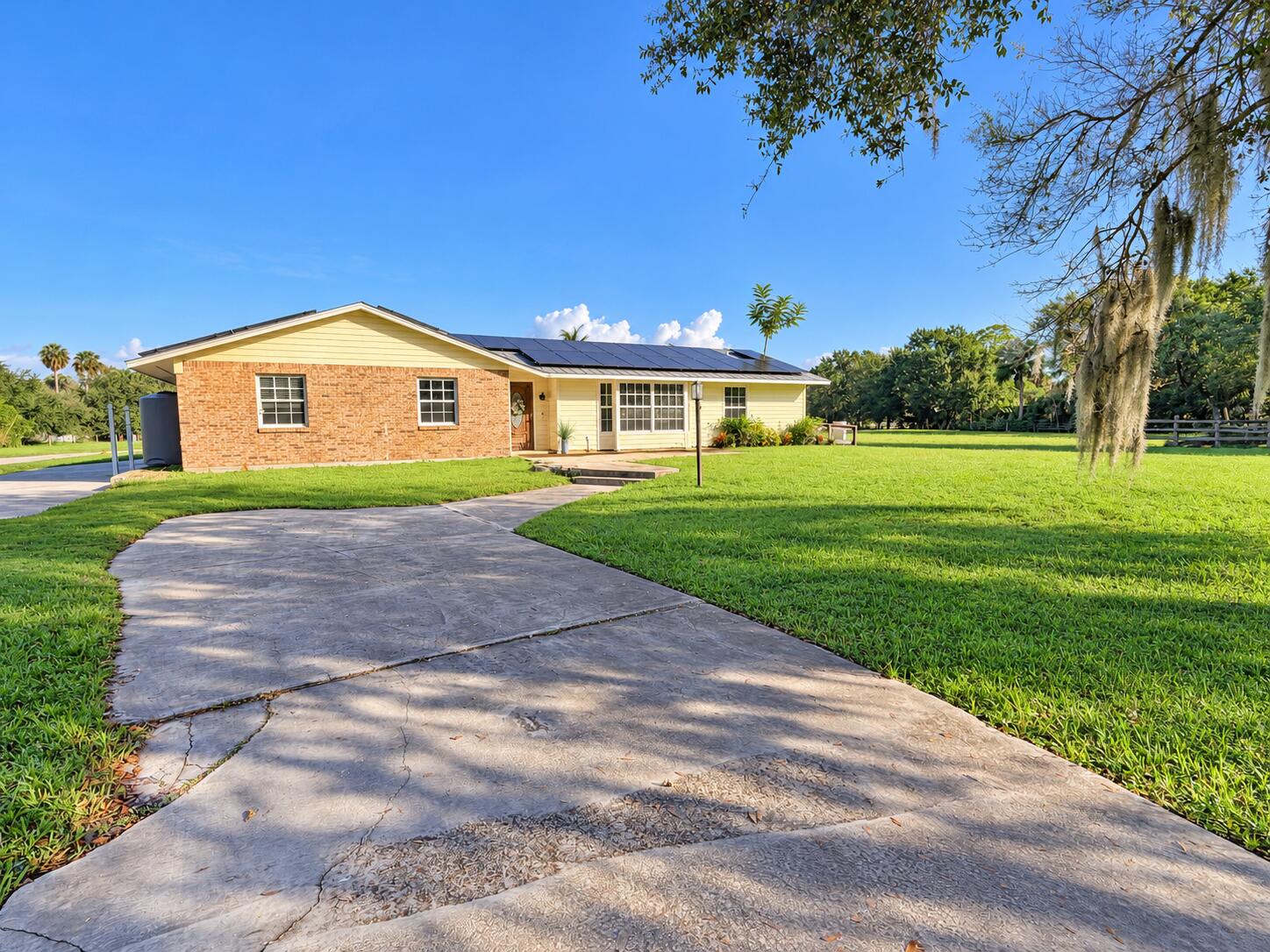5663 SW Quail Hollow Trail — photo