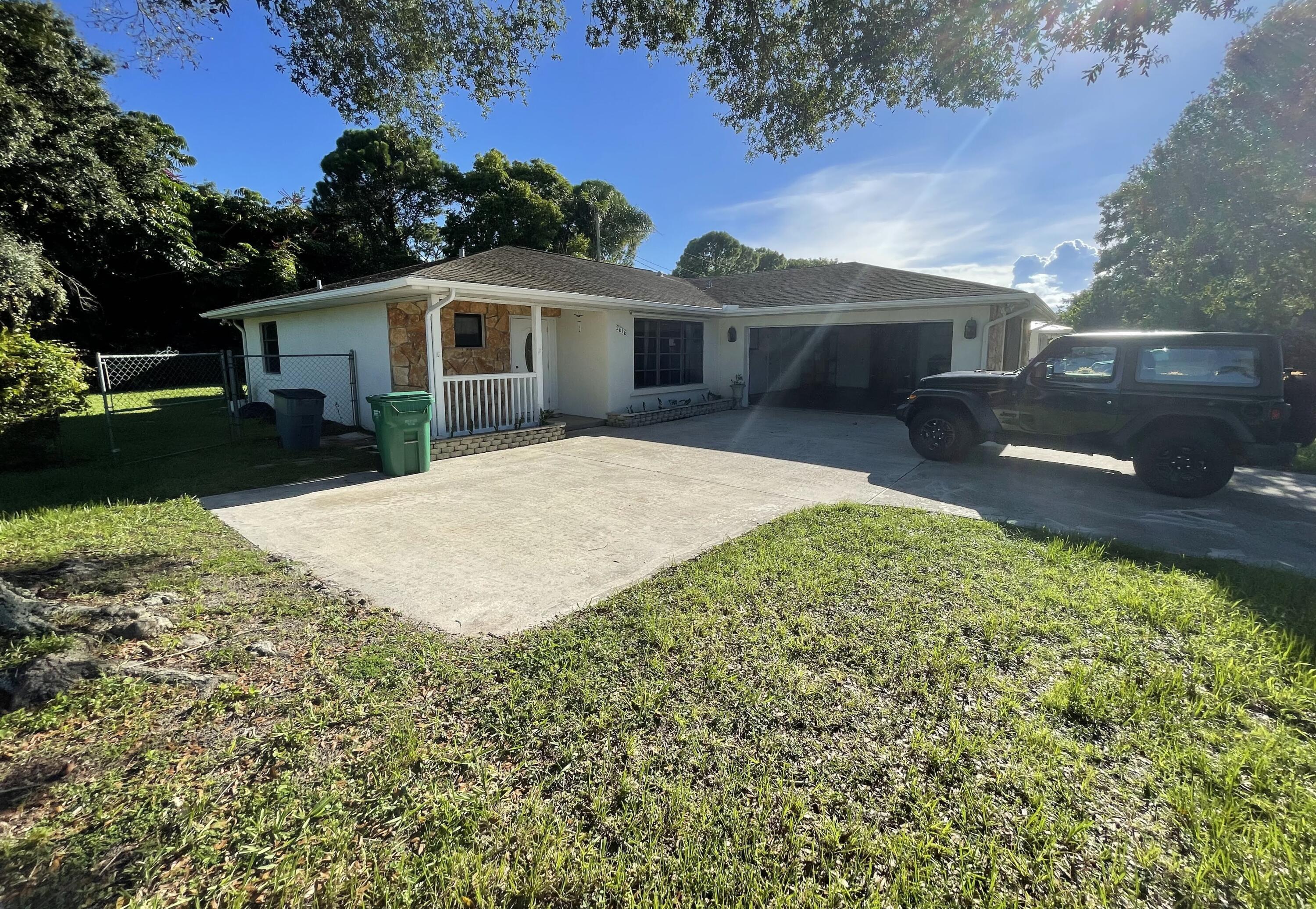 2616 Newport Drive — photo