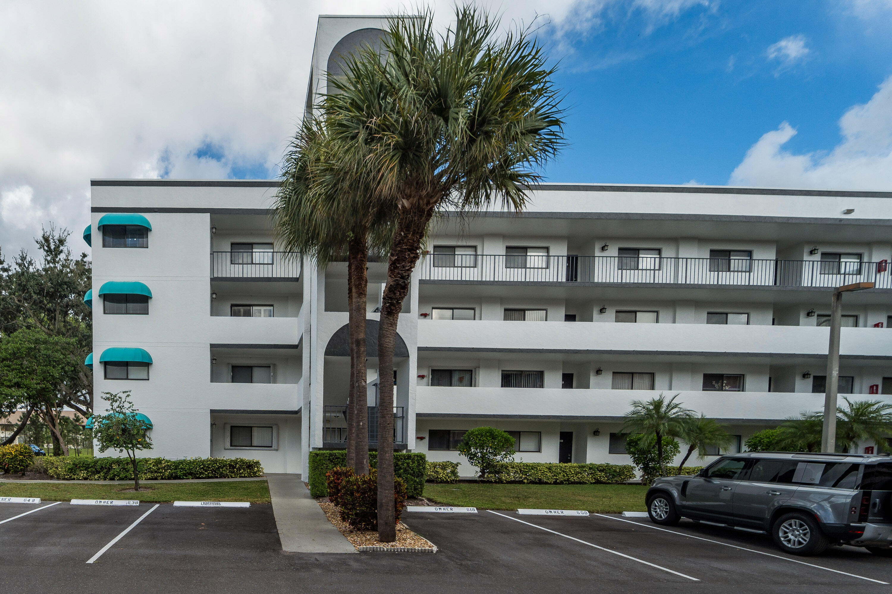 4725 Lucerne Lakes Blvd E E Unit 401 — photo