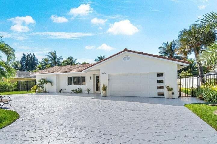 653 NW 10th Court — photo
