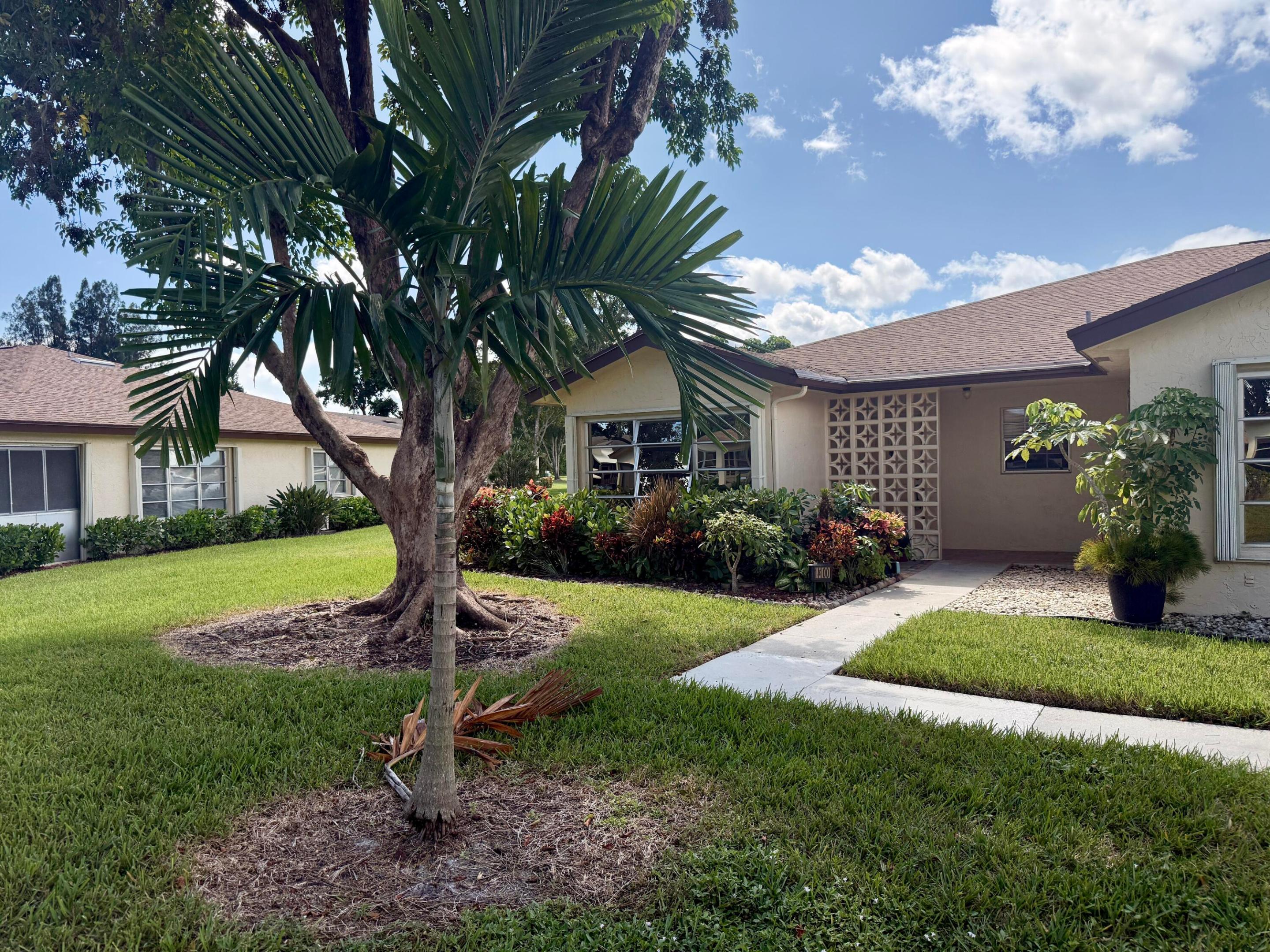 14100 Nesting Way Unit a — photo