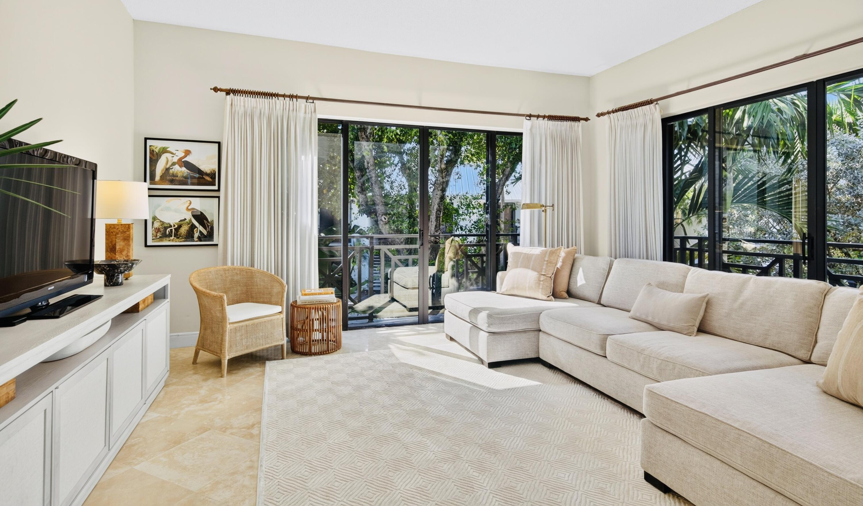 1662 S Ocean Lane Unit 259 — photo