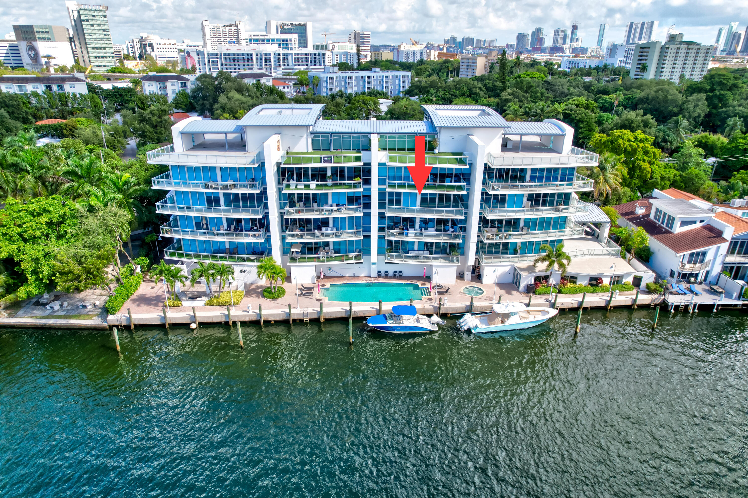 1090 NW North River Drive Unit 402 — photo