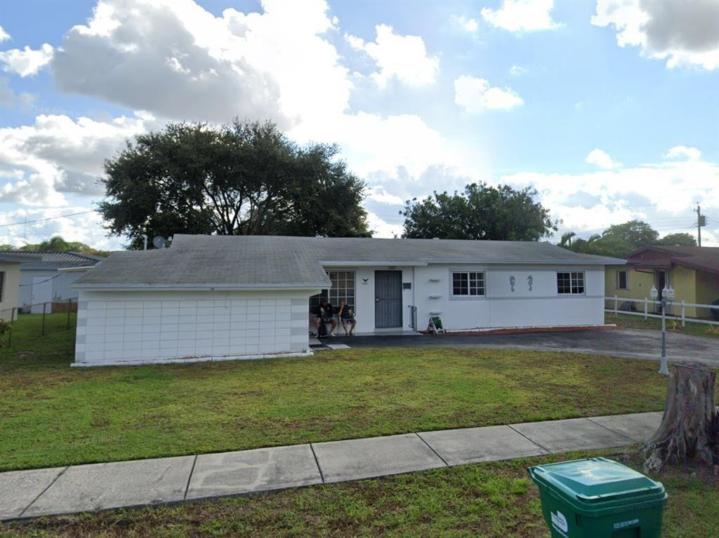 18811 NW 29th Court — photo