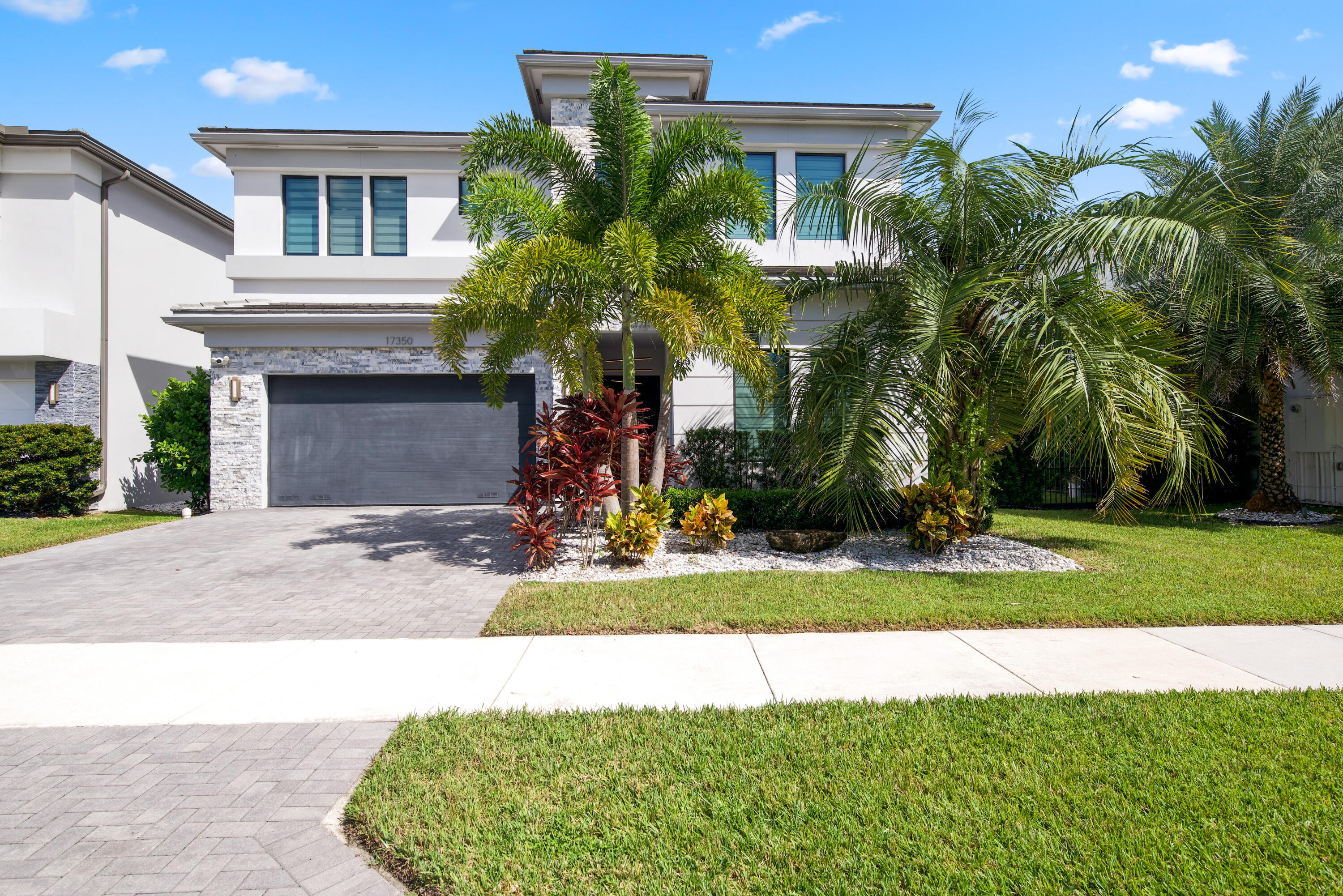 17350 Sea Blossom Way — photo
