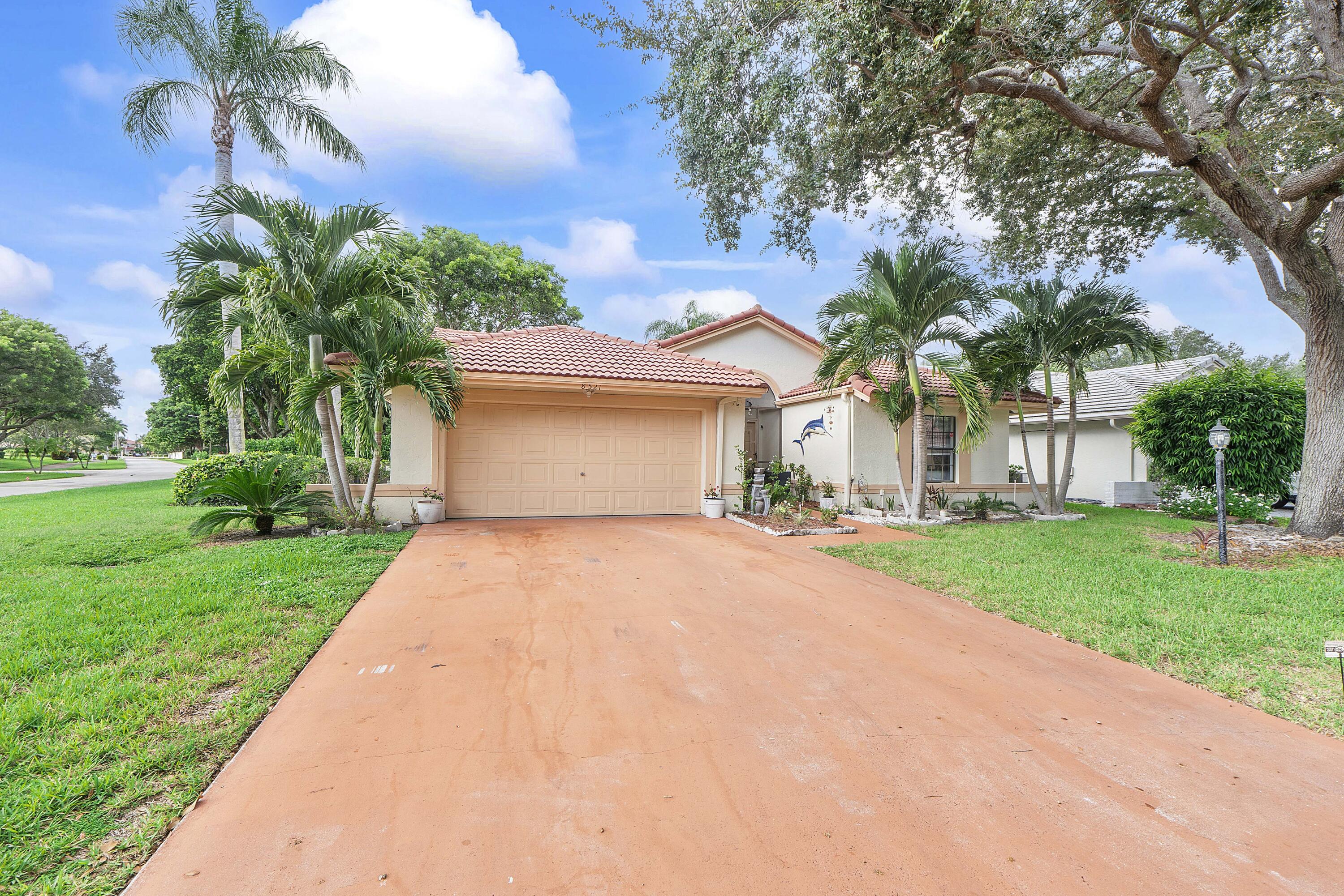 8521 Leeway Lane — photo