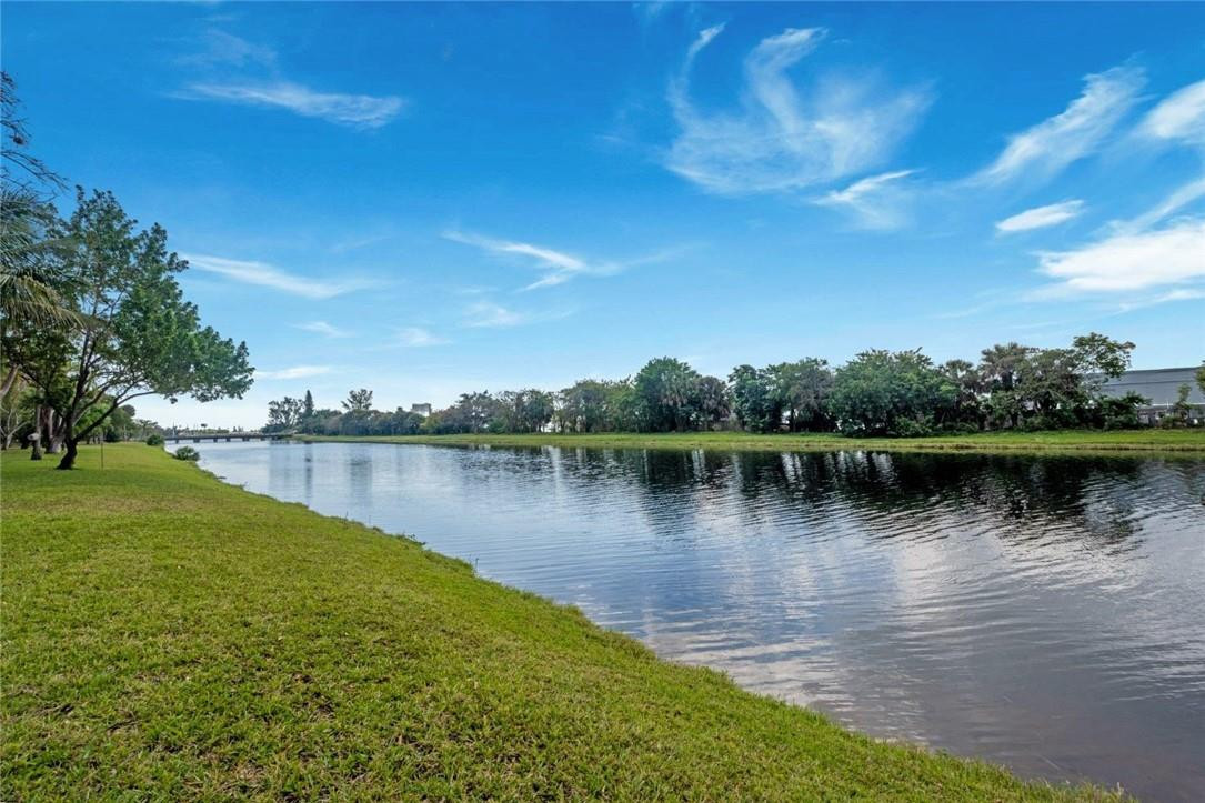 2206 S Cypress Bend Drive Unit 208 — photo