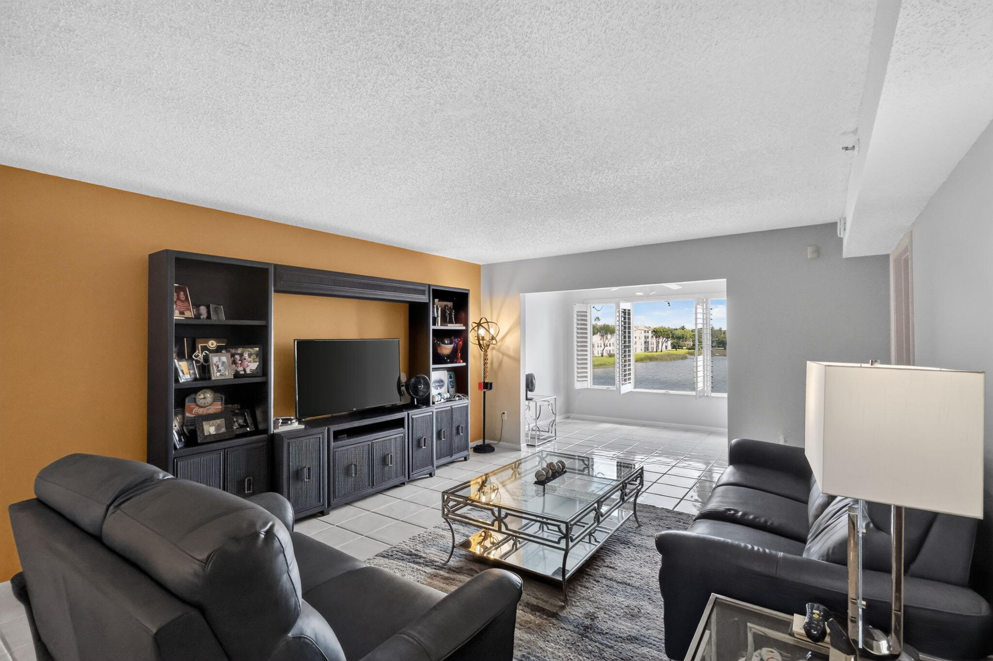 14096 Huntington Pointe Drive Unit 305 — photo