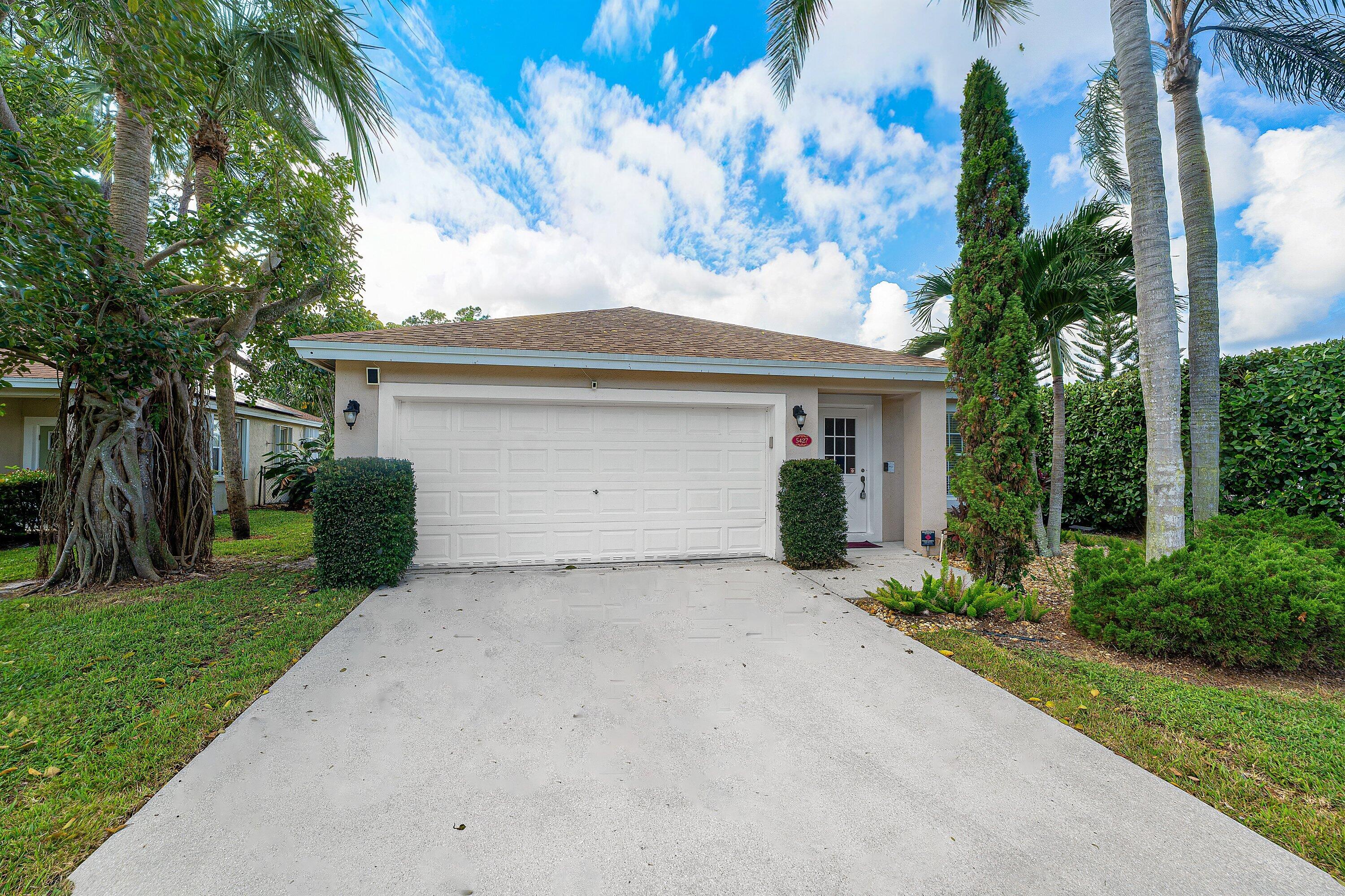 5427 Club Circle — photo