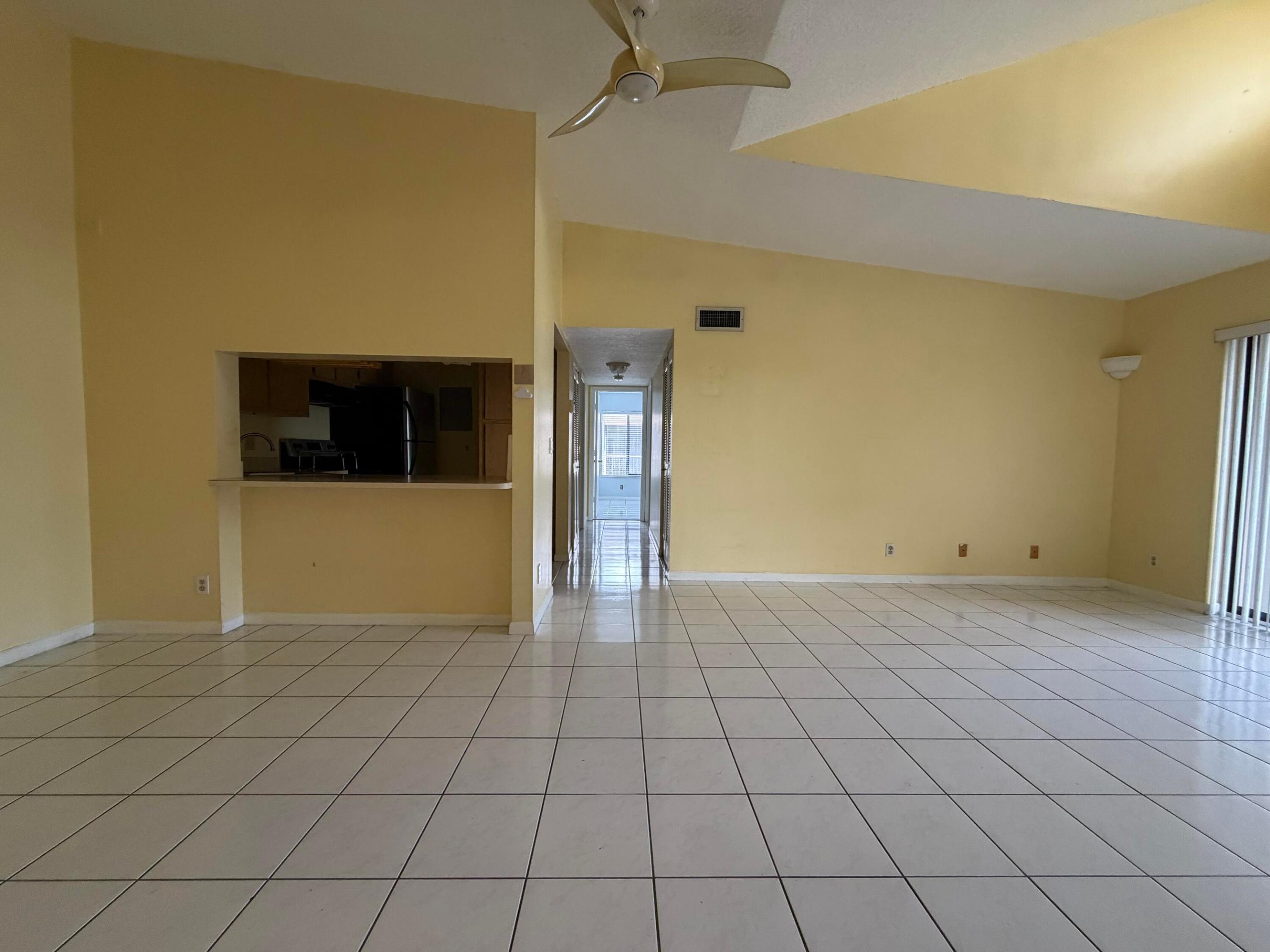 202 Foxtail Drive Unit H3 — photo