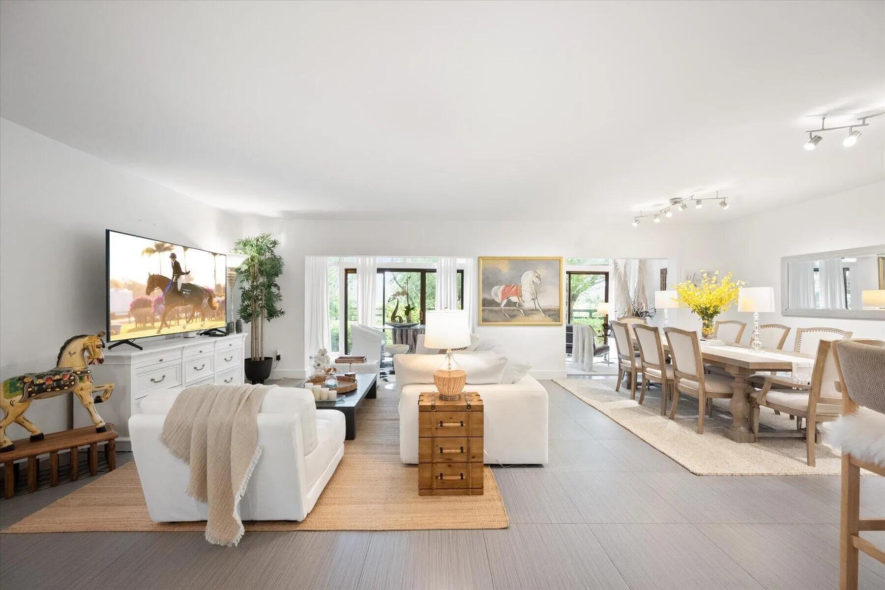 11397 Pond View Drive Unit E103 — photo