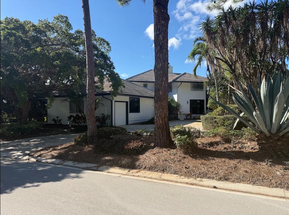 6500 SE Winged Foot Drive — photo