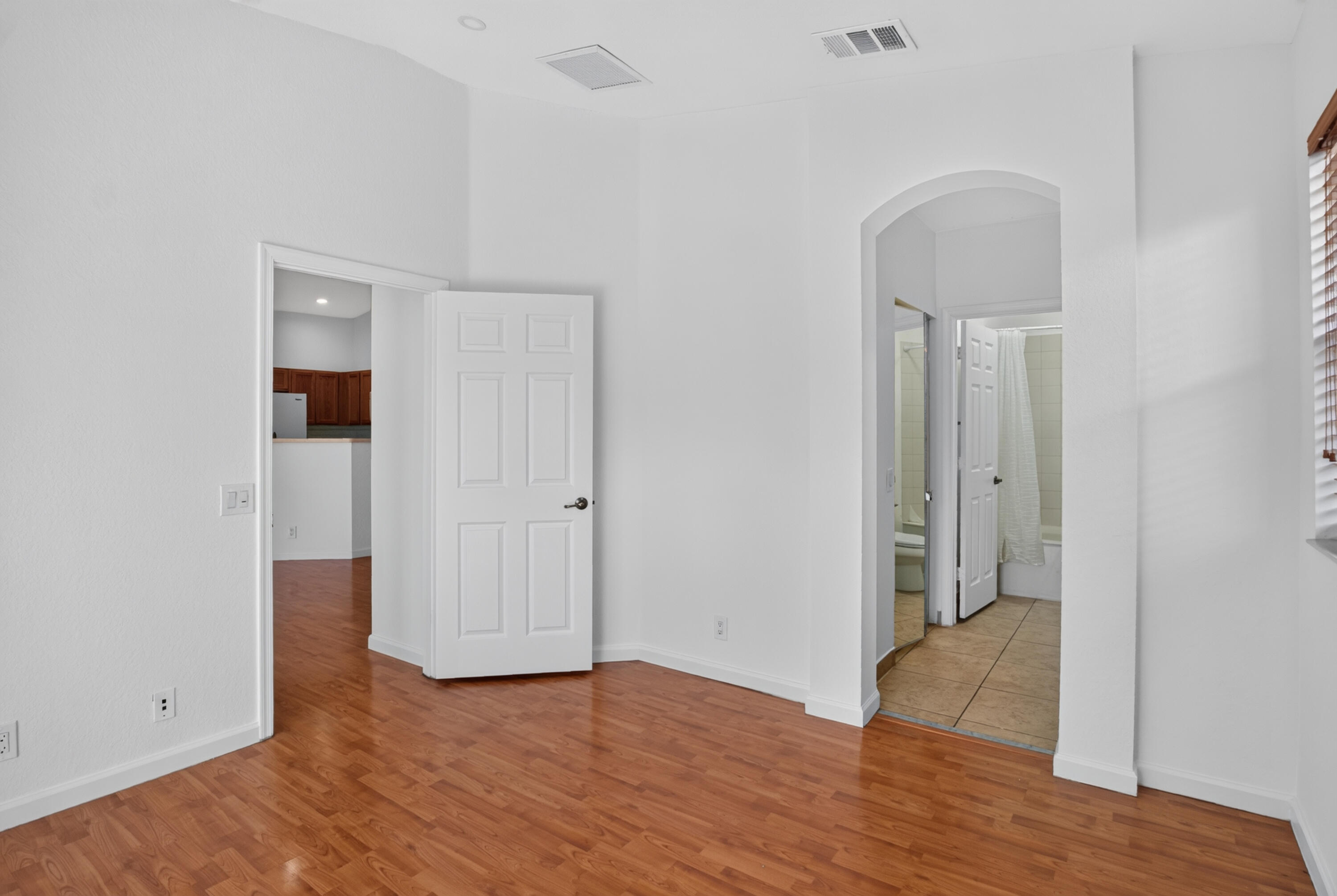 3037 Laurel Ridge Circle, Riviera Beach, FL 33404 — photo 3