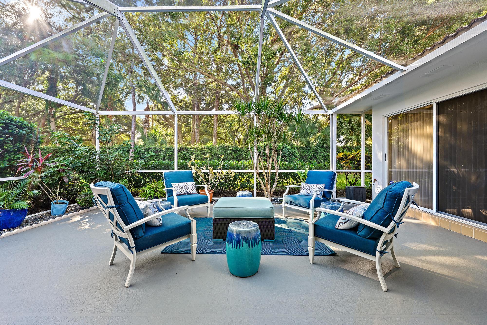 11403 Myrtle Oak Court — photo