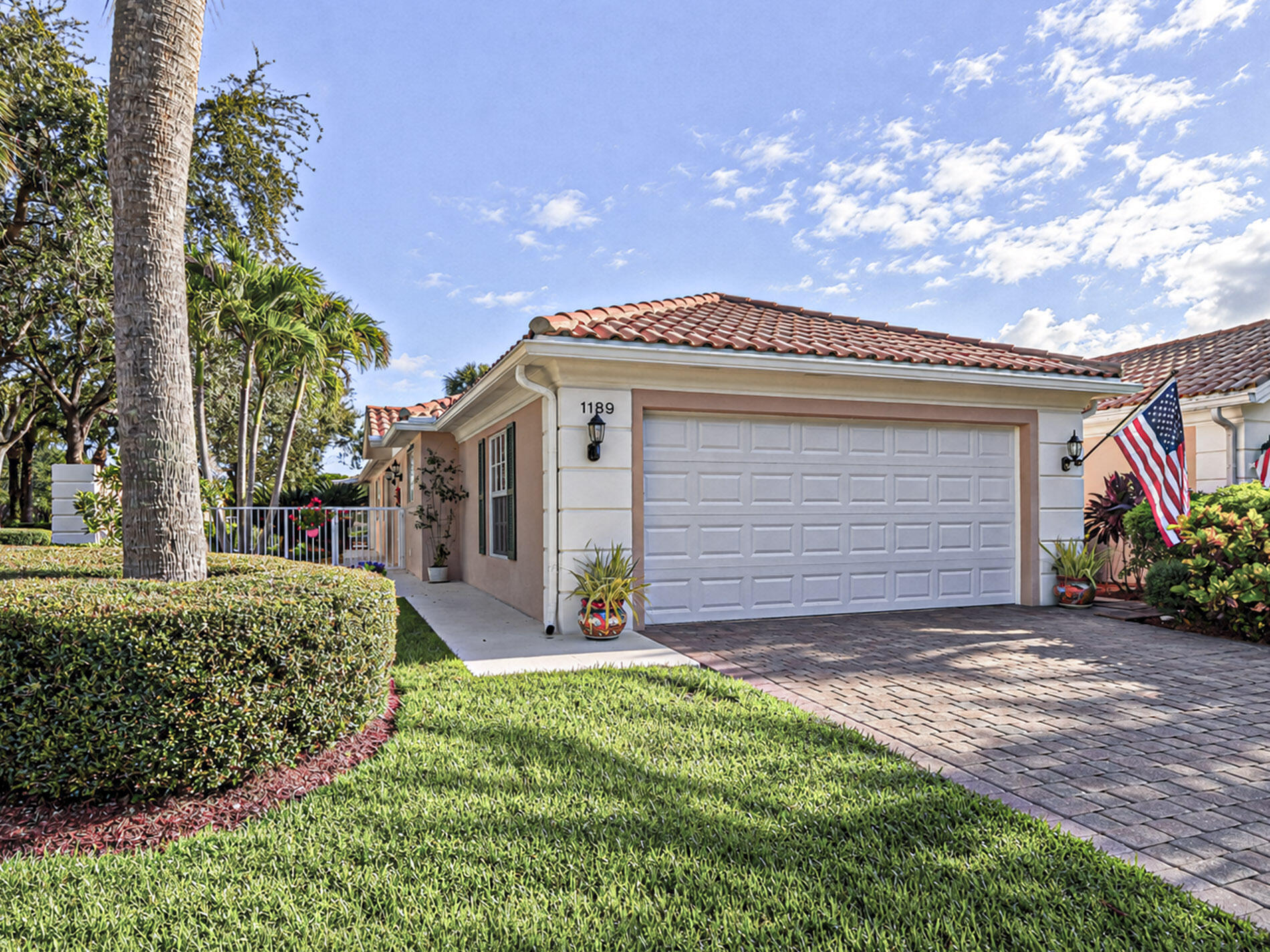1189 SW Balmoral Trace — photo