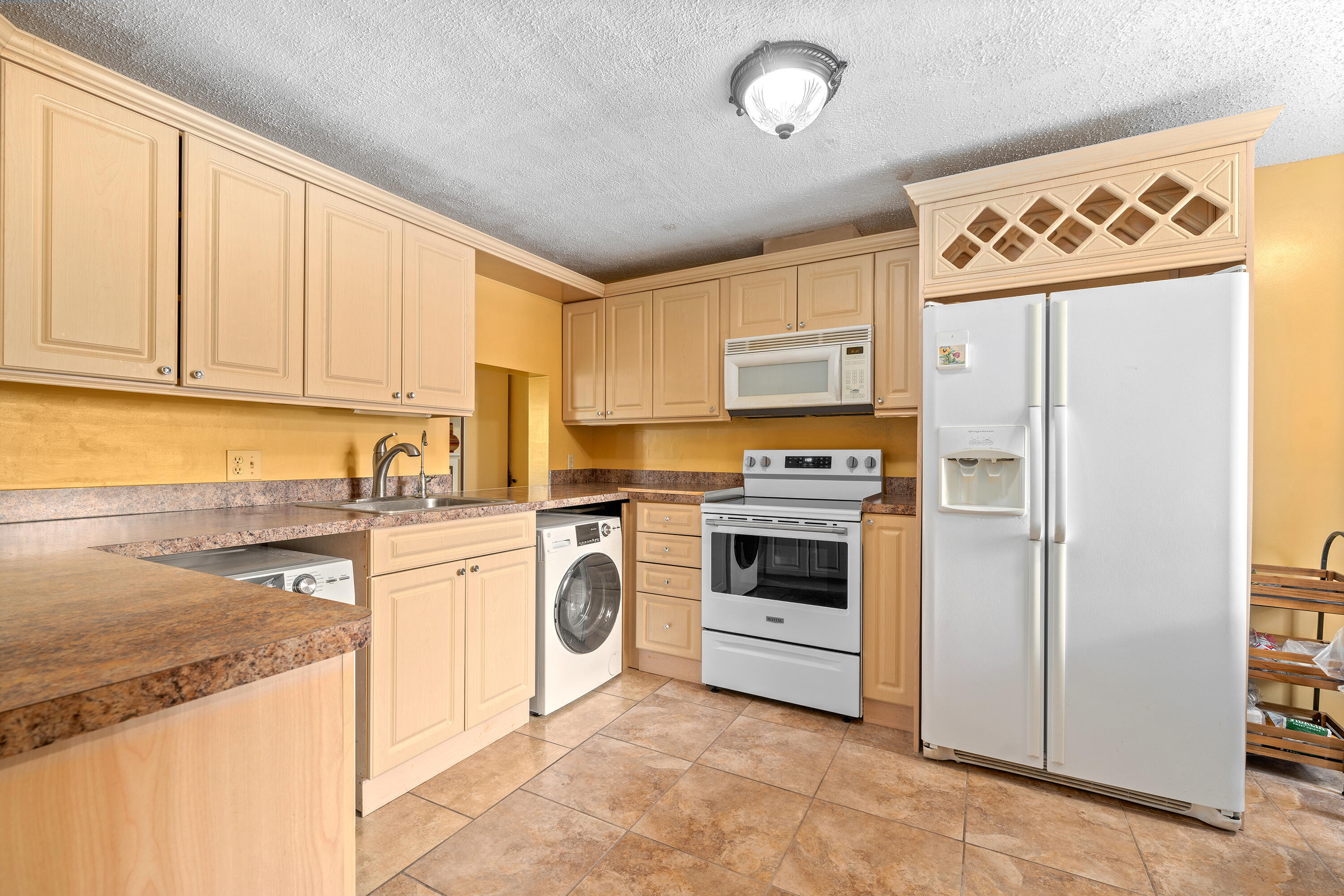 831 Salem Lane Unit a — photo