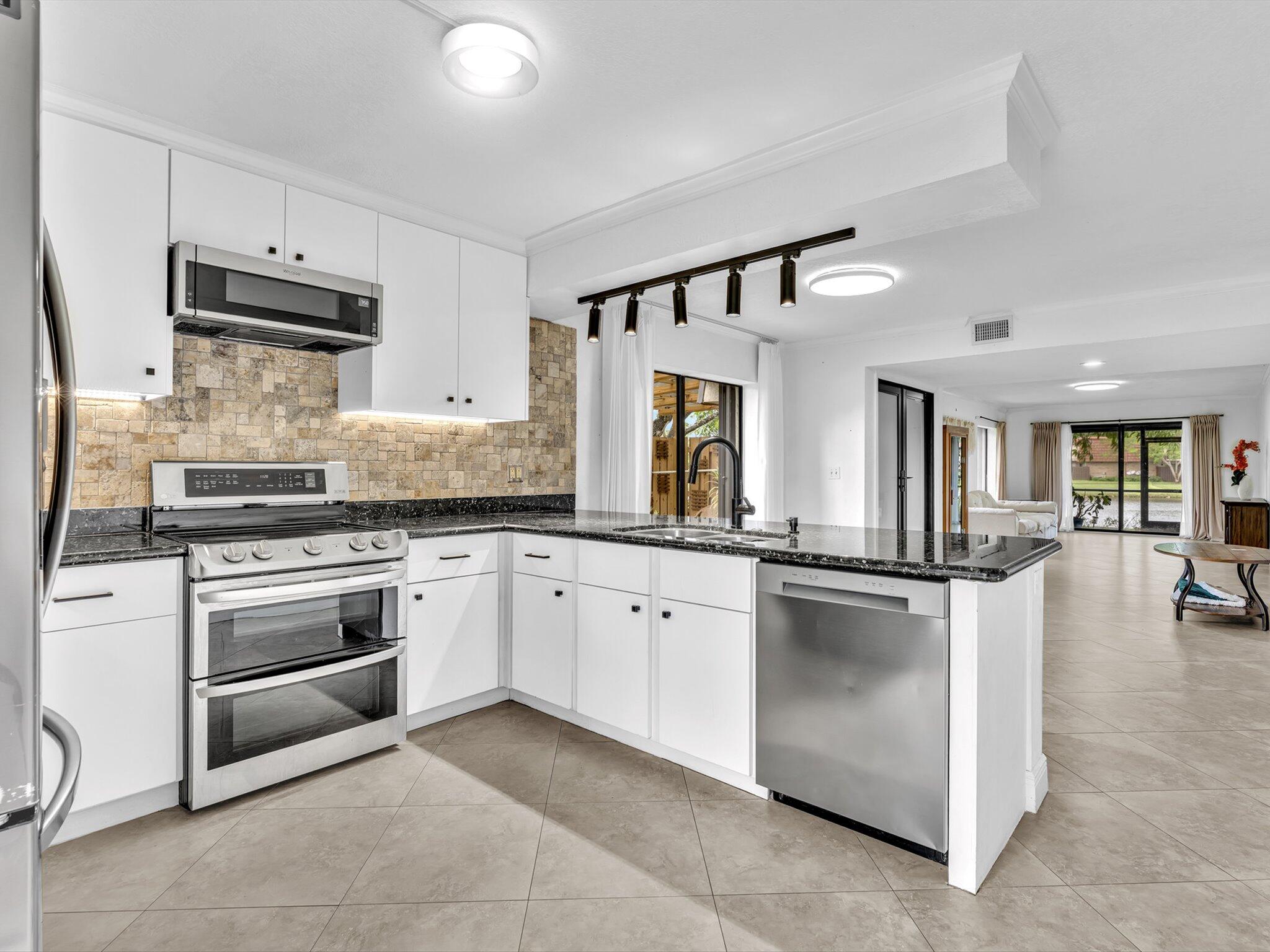 8511 Boca Rio Drive — photo