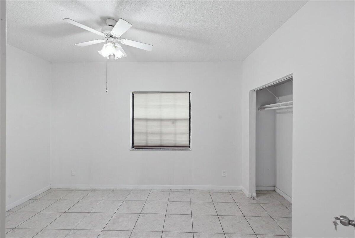 301 SW 158th Terrace Unit 104 — photo