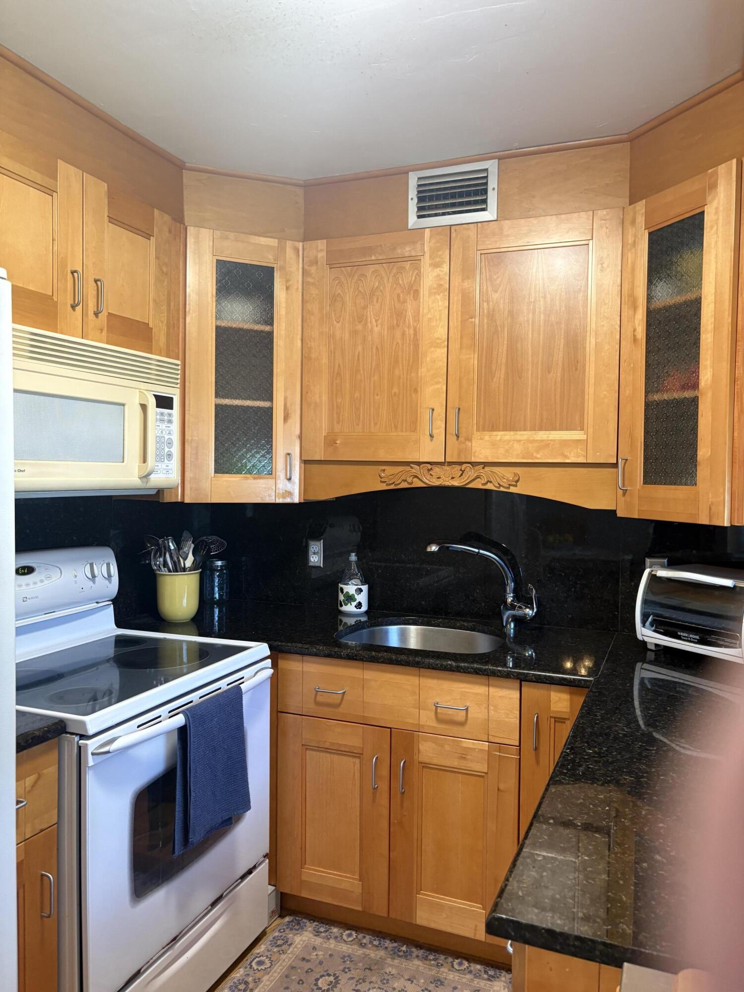 25 Kent B — photo