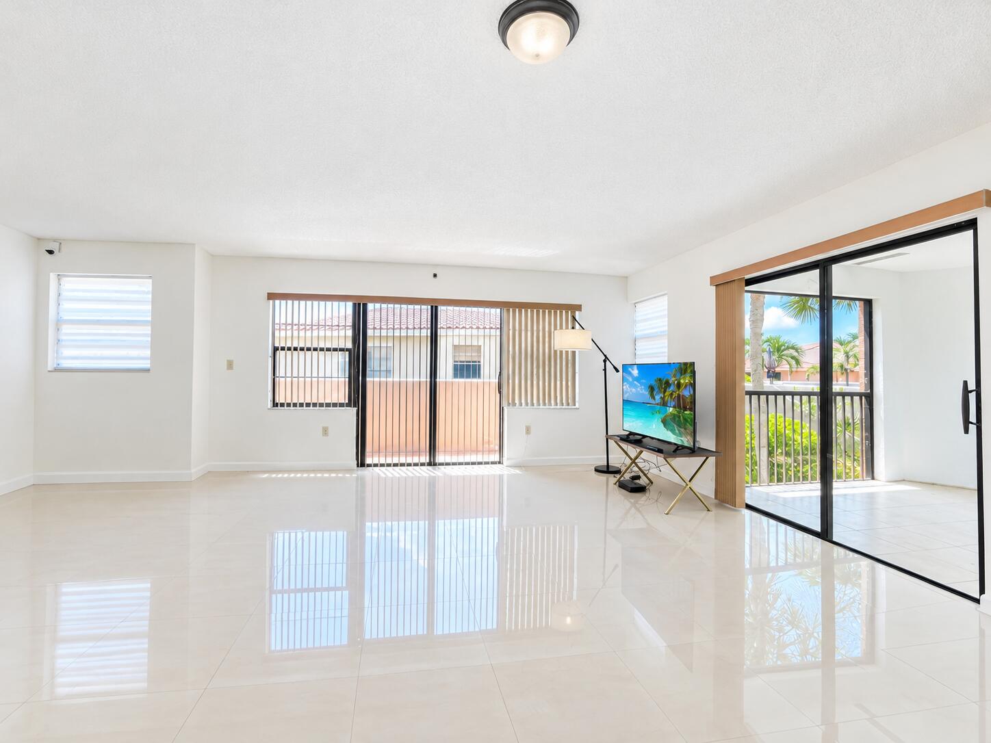 6606 Villa Sonrisa Drive Unit 920 — photo