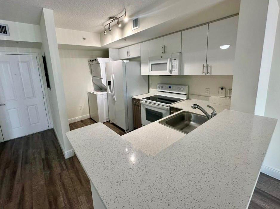 18335 NW 68 Avenue Unit 255-203 — photo