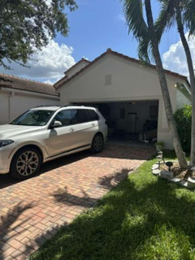 389 Cameron Drive — photo