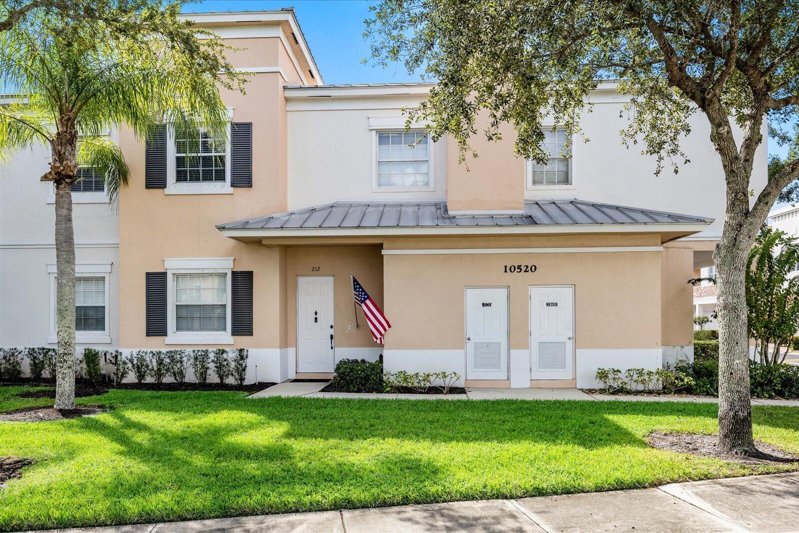 10520 SW Stephanie Way Unit 2-212 — photo
