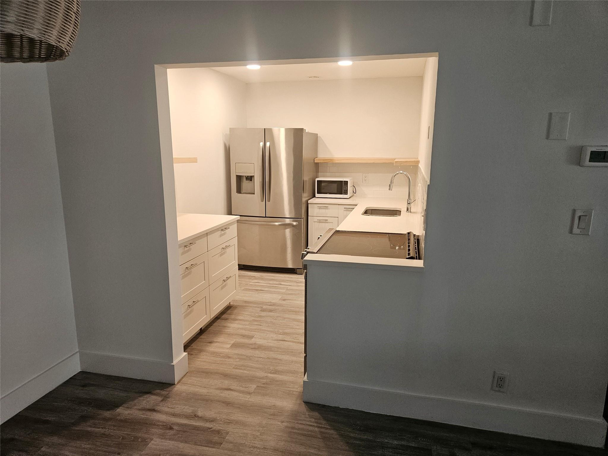 959 SE 2nd Avenue Unit 107 — photo