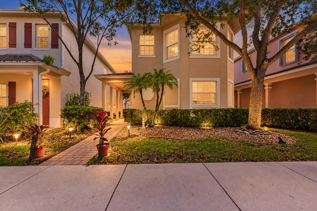 2478 SE Pineland Drive — photo