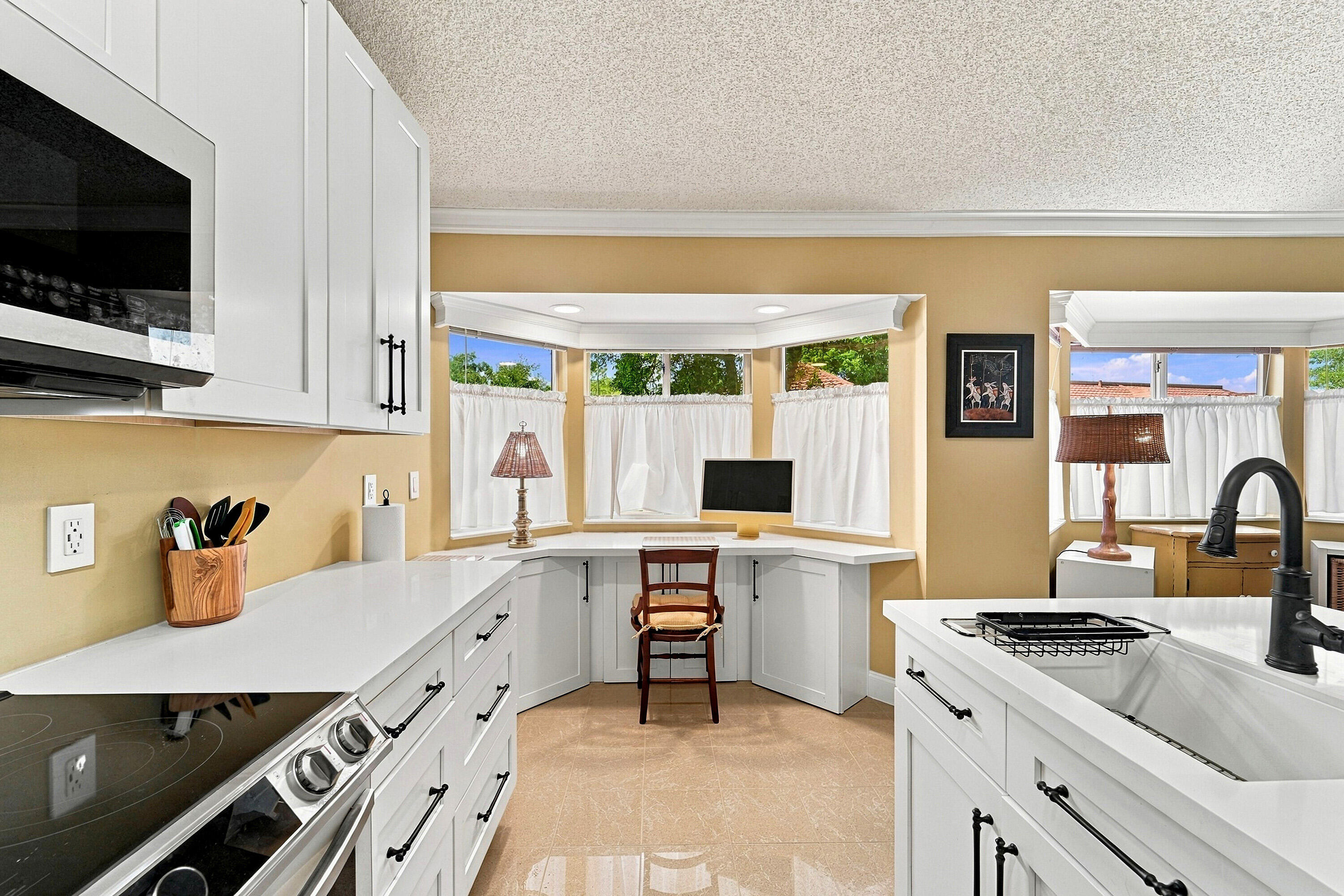 9314 NW 9th Place Unit 9314 — photo