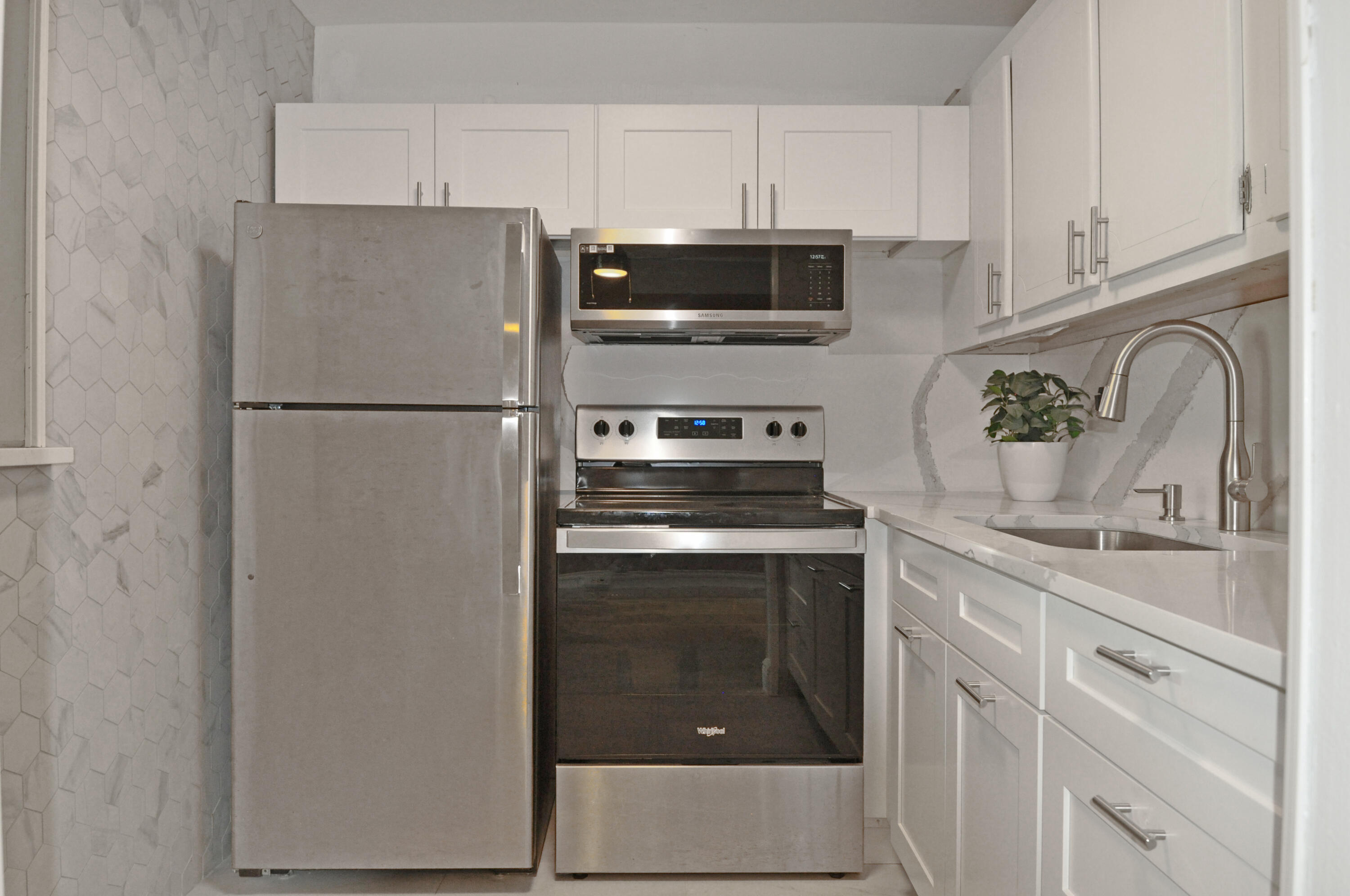 238 Chatham L — photo