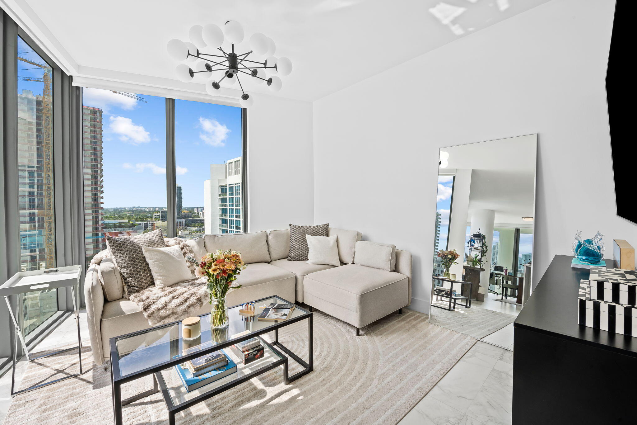 2900 NE 7th Avenue Unit 1909 — photo