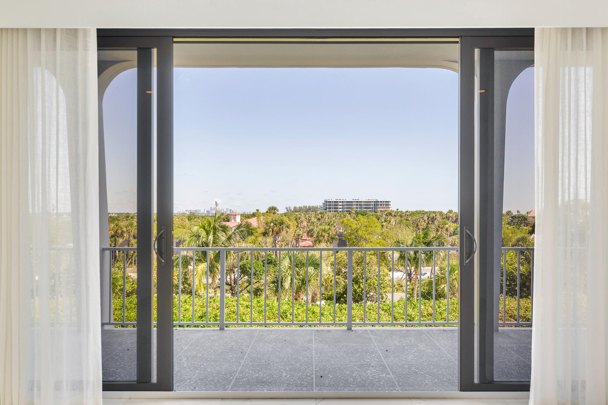 2275 S Ocean Boulevard Unit 307a — photo