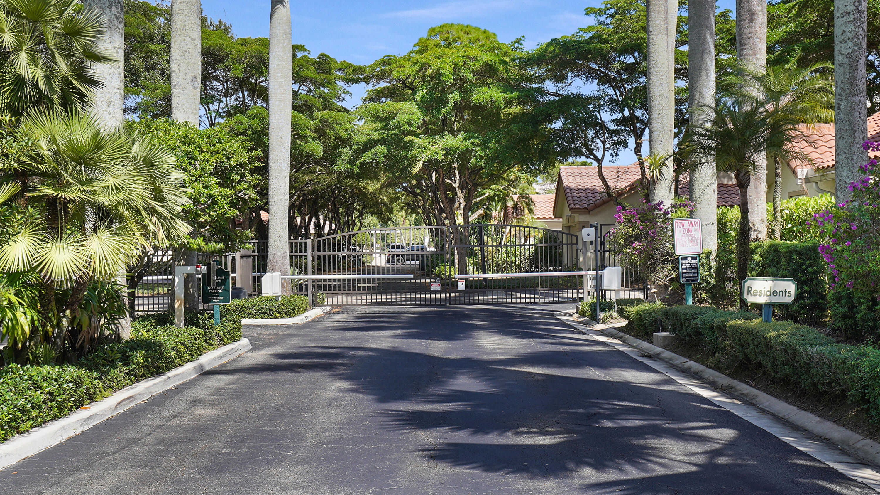 5222 Majorca Club Drive — photo