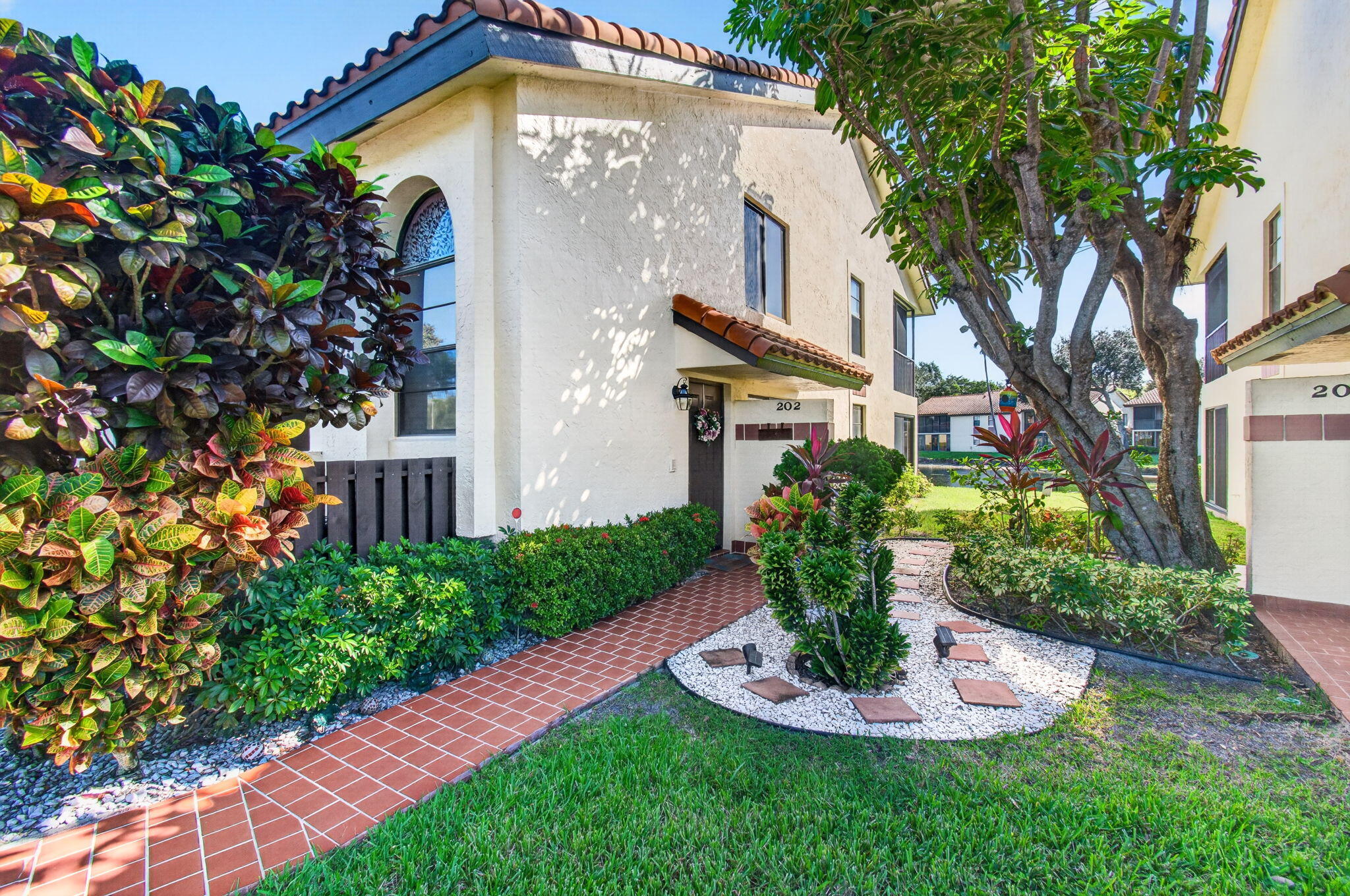 10383 S Circle Lake Drive Unit 202 — photo