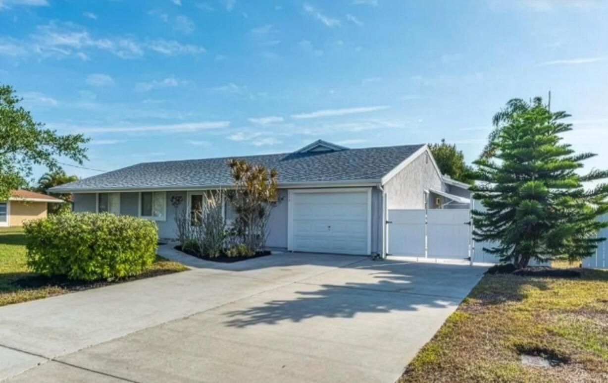 112 Kildare Drive — photo