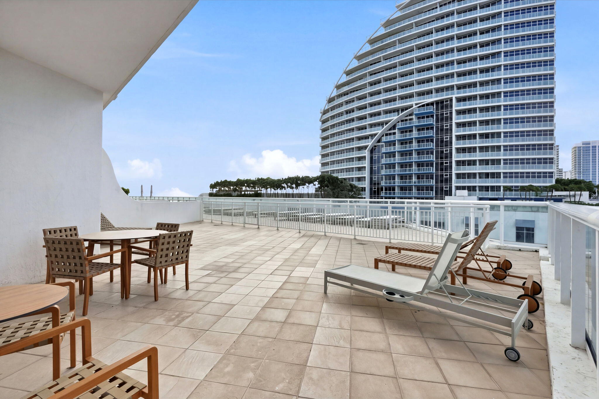 505 N Fort Lauderdale Beach Boulevard Unit 601 — photo