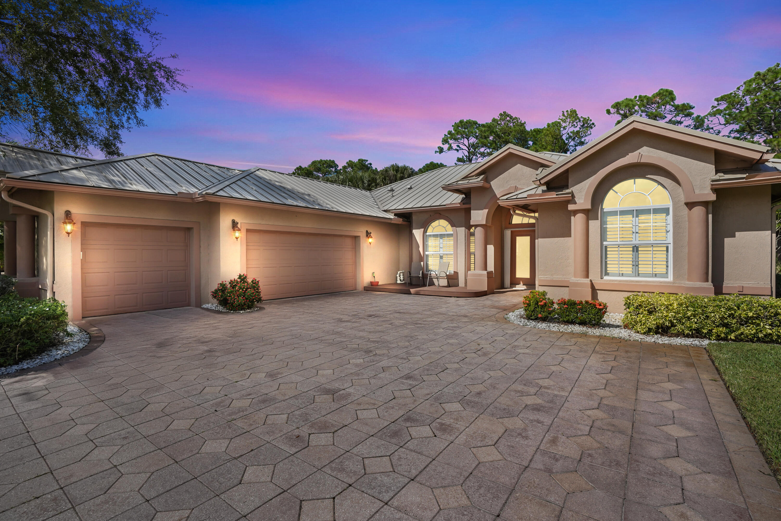 3401 Bent Pine Drive — photo